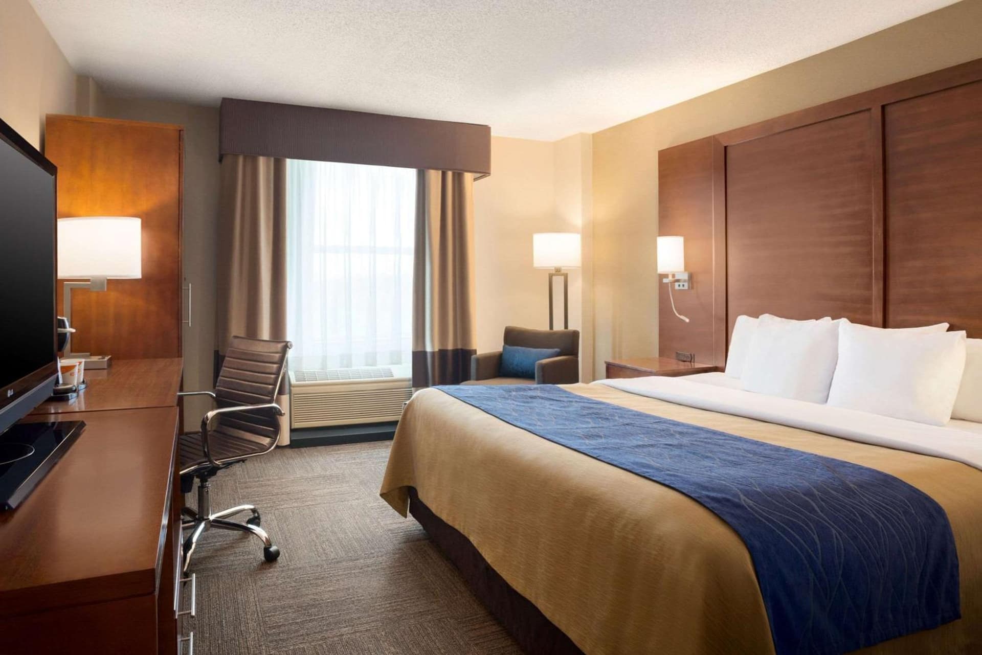 Comfort Inn & Suites Presidential gallery photo in Little Rock, AR — image 22