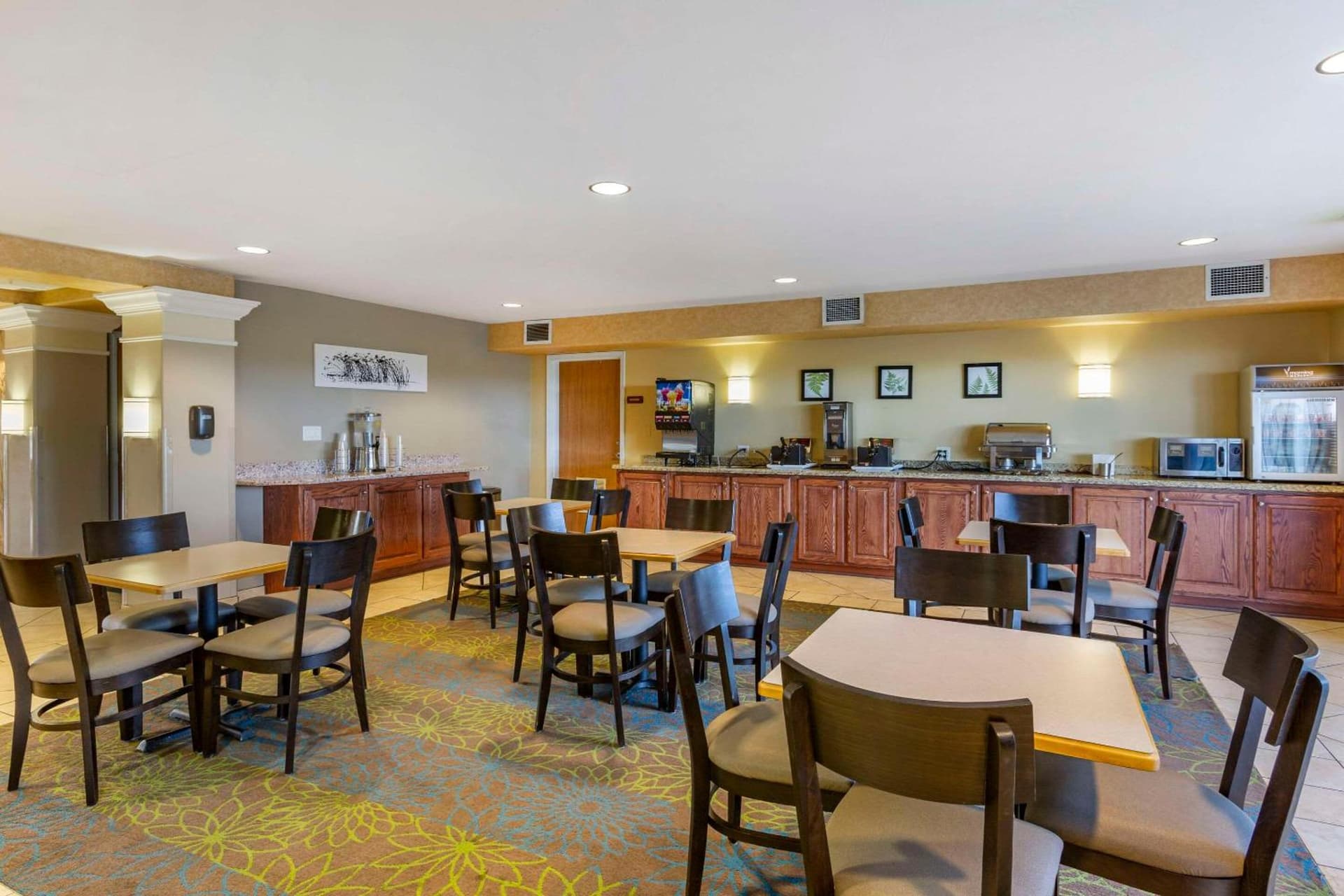 Garner Hotel Idaho Falls Southwest by IHG interior in Idaho Falls, ID — gallery photo 2