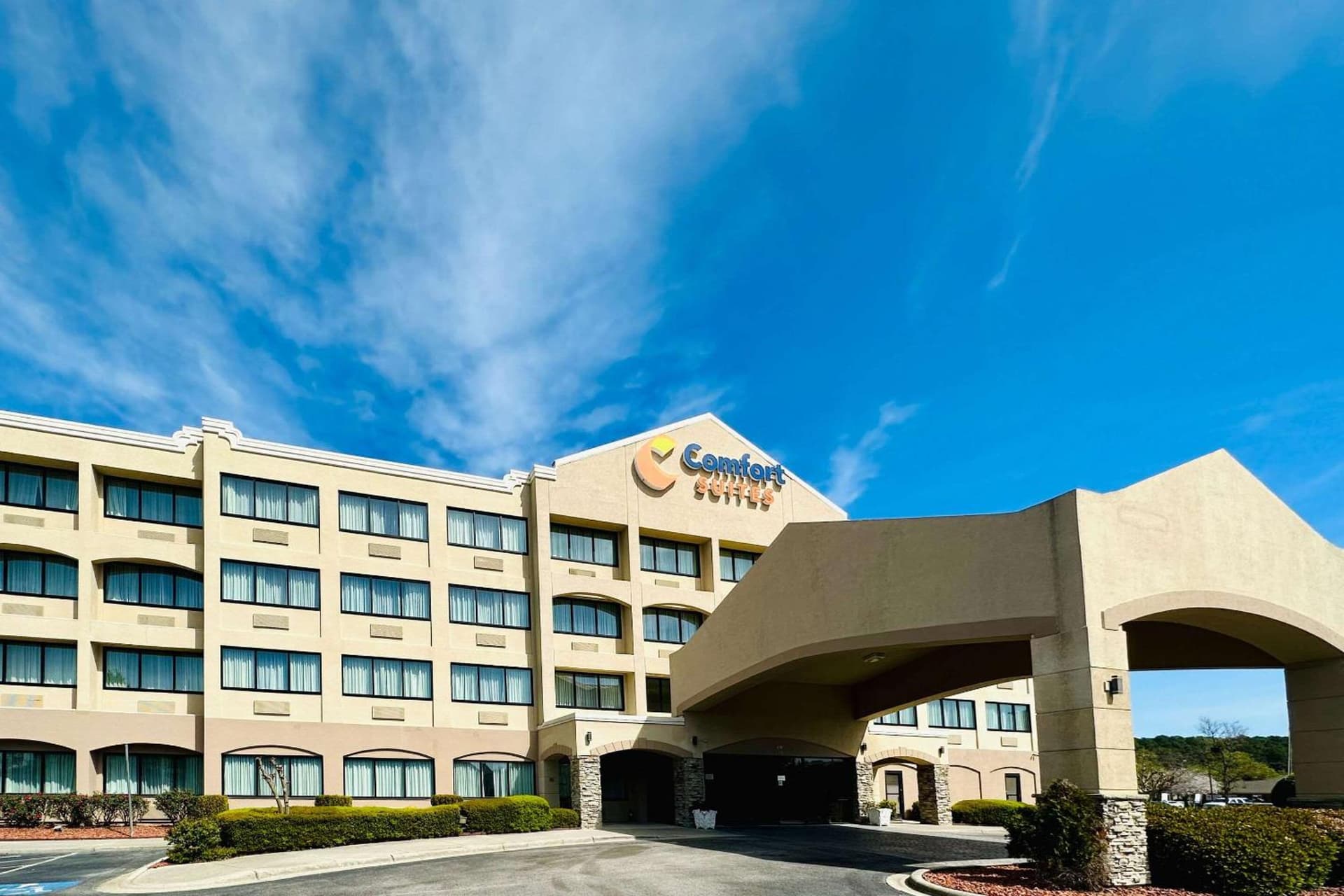 Comfort Suites Lumberton North featured exterior or lobby in Lumberton, NC — similar hotel