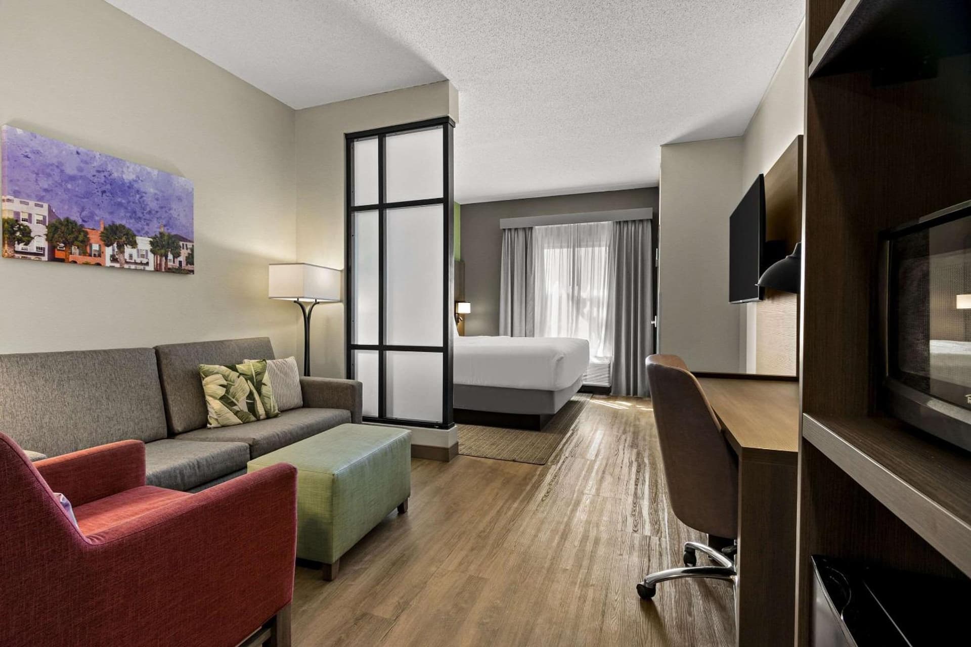 Comfort Suites Charleston West Ashley gallery photo in Charleston, SC — image 38