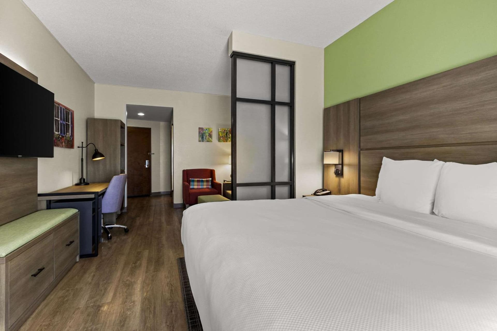 Comfort Suites Charleston West Ashley gallery photo in Charleston, SC — image 30