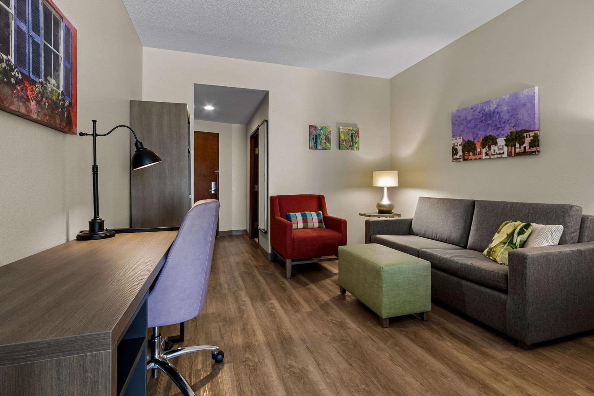 Comfort Suites Charleston West Ashley gallery photo in Charleston, SC — image 20