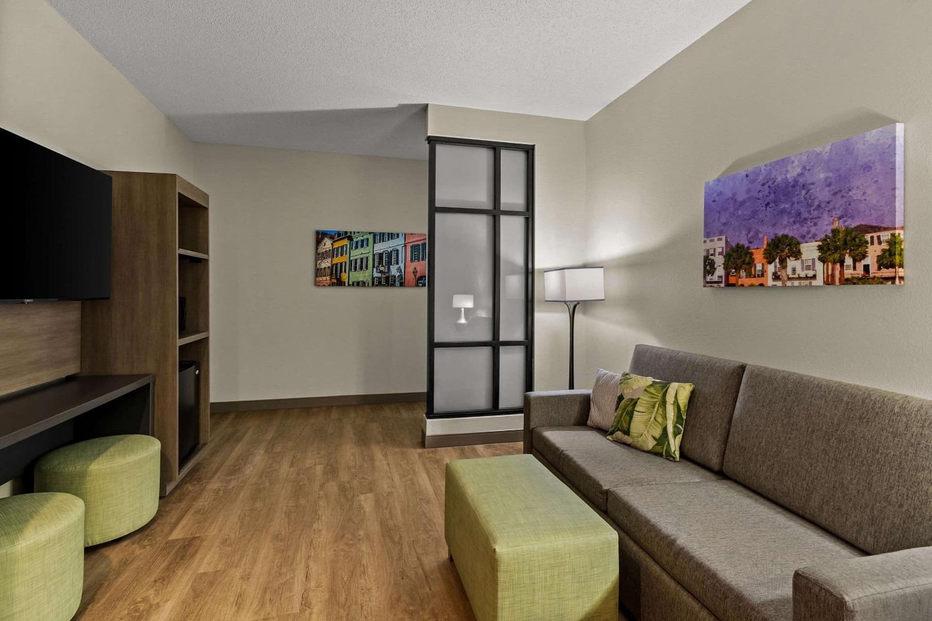 Comfort Suites Charleston West Ashley gallery photo in Charleston, SC — image 4