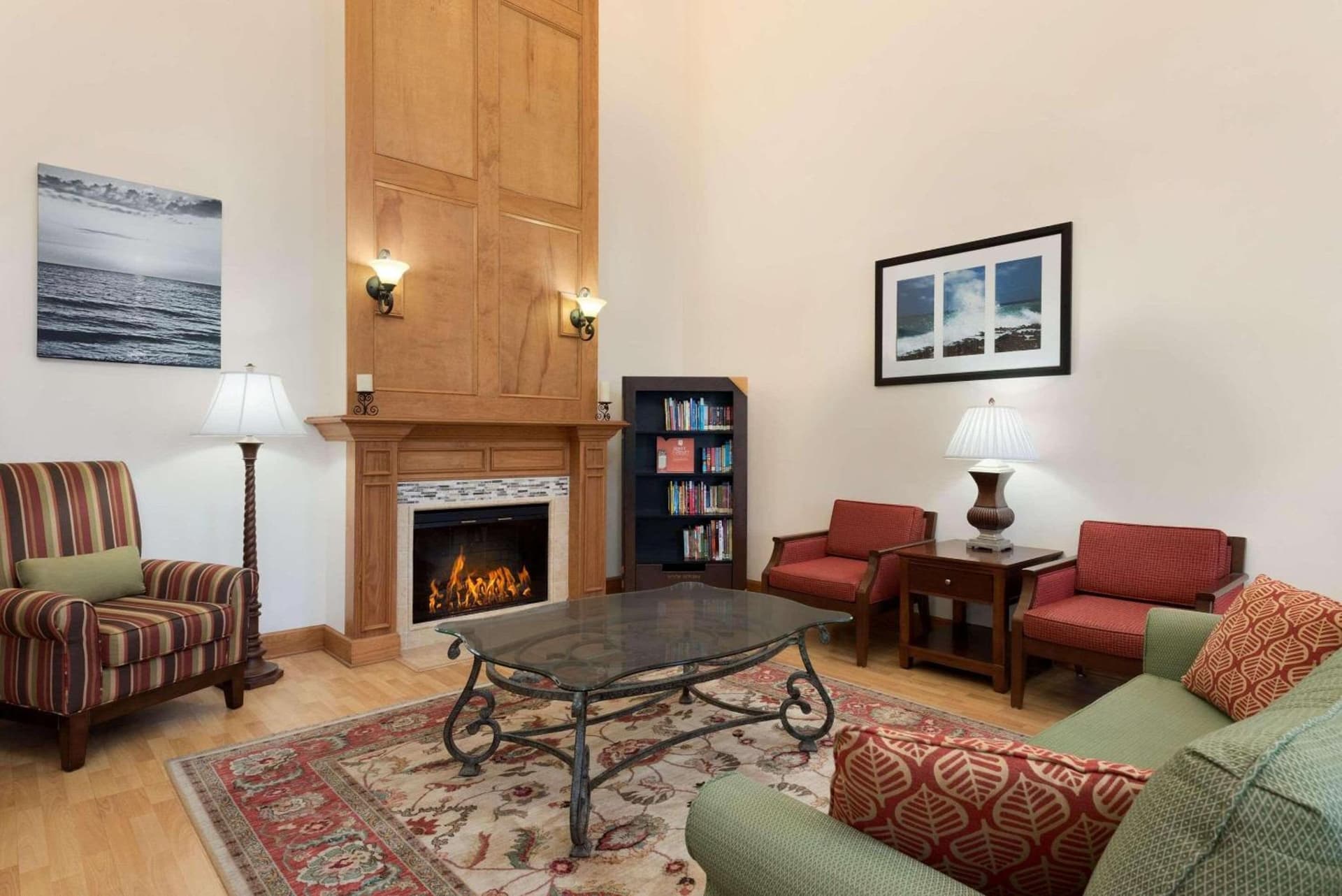 City Express by Marriott St. Augustine interior in St. Augustine, FL — gallery photo 2
