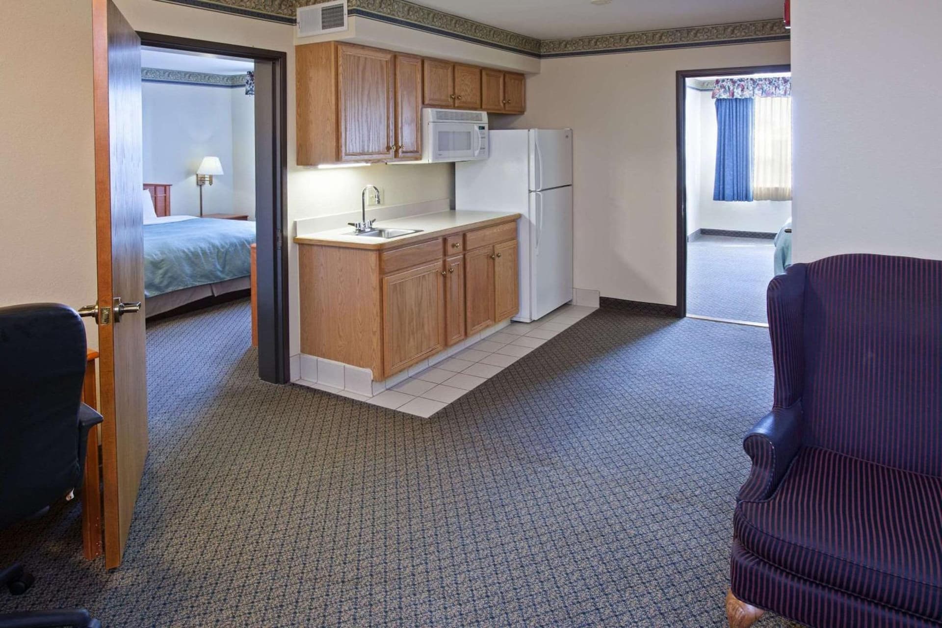 Country Inn & Suites by Radisson, Lansing, MI gallery photo in Lansing, MI — image 35