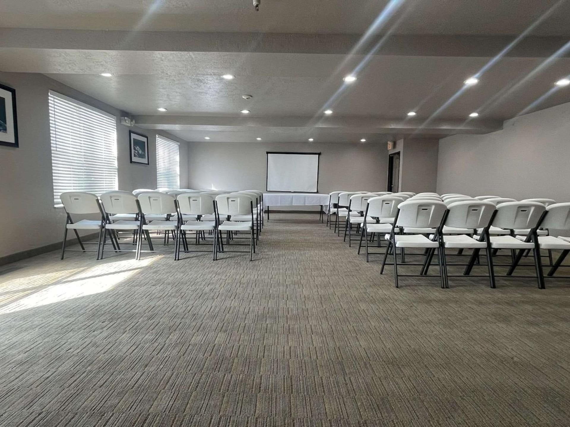 Country Inn & Suites by Radisson, West Valley City, UT property views in West Valley City, UT — gallery photo 3
