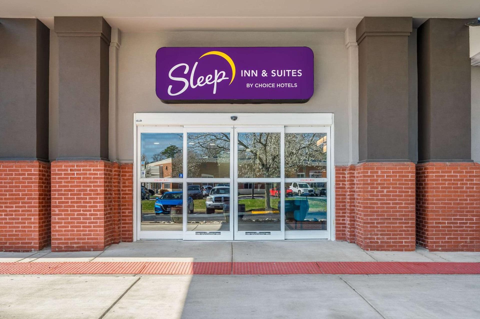 Sleep Inn & Suites Newport News City Center Area property views in Newport News, VA — gallery photo 3