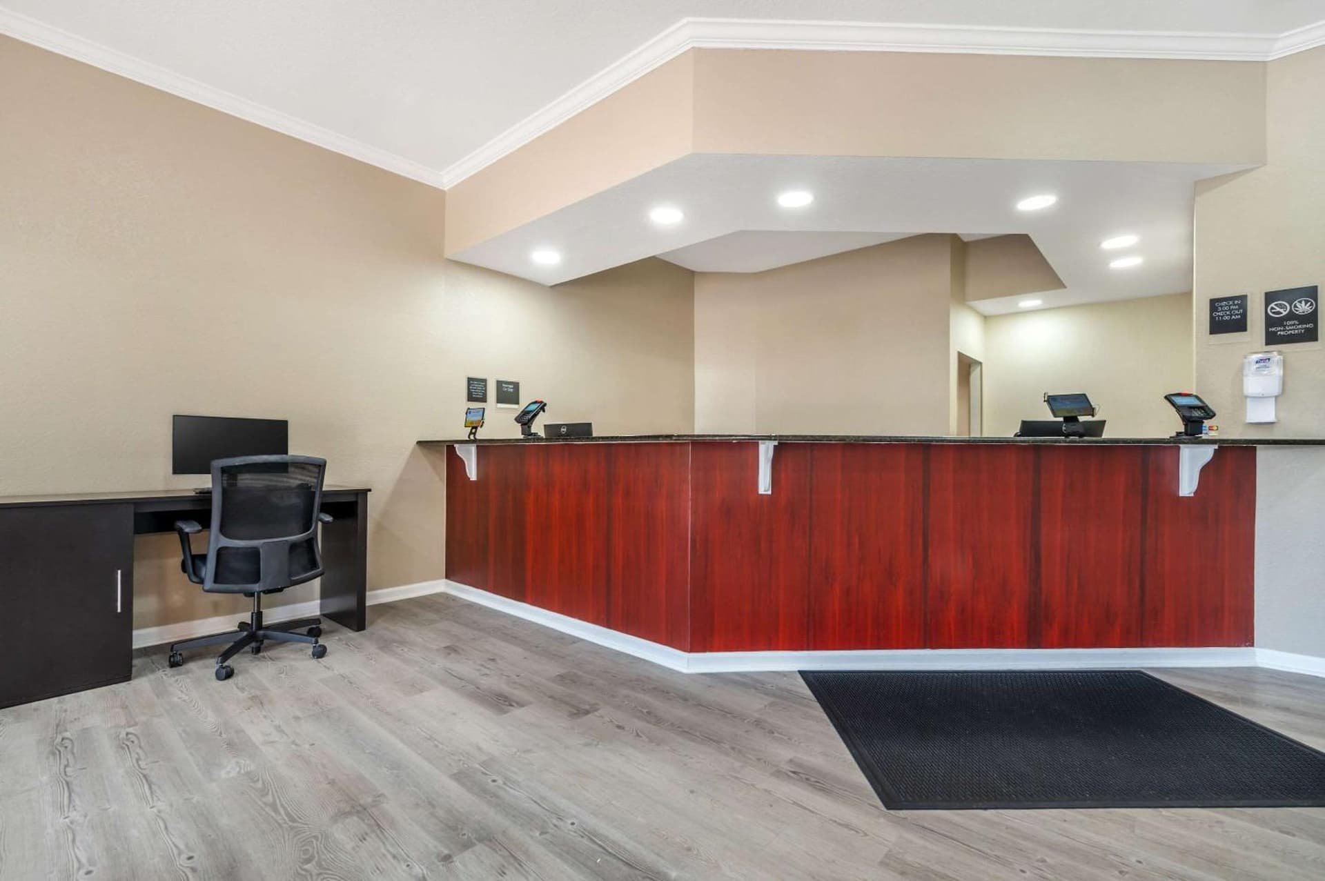 Sleep Inn & Suites Newport News City Center Area gallery photo in Newport News, VA — image 15