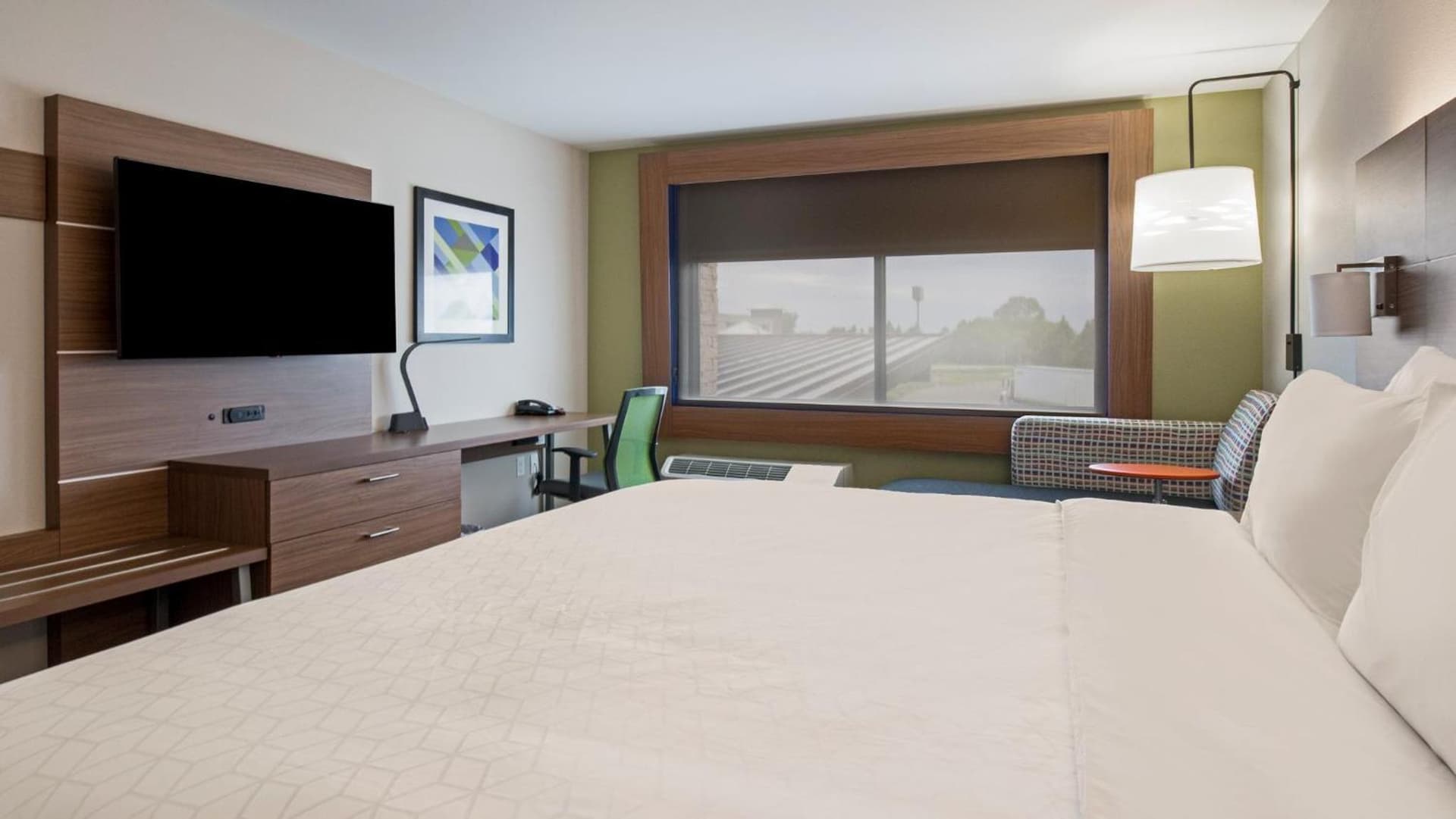 Holiday Inn Express & Suites Racine by IHG gallery photo in Racine, WI — image 29