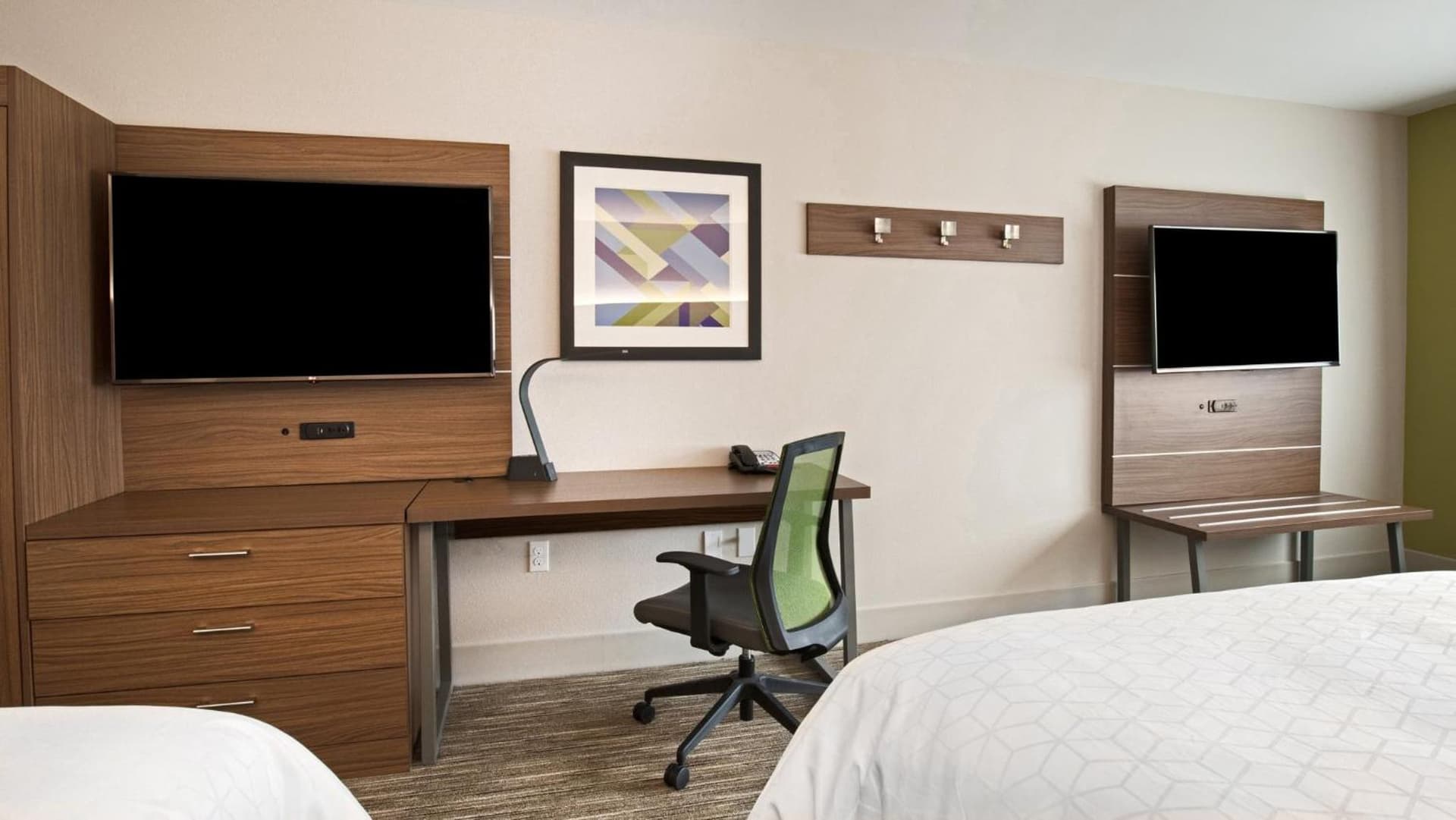 Holiday Inn Express & Suites Racine by IHG gallery photo in Racine, WI — image 19