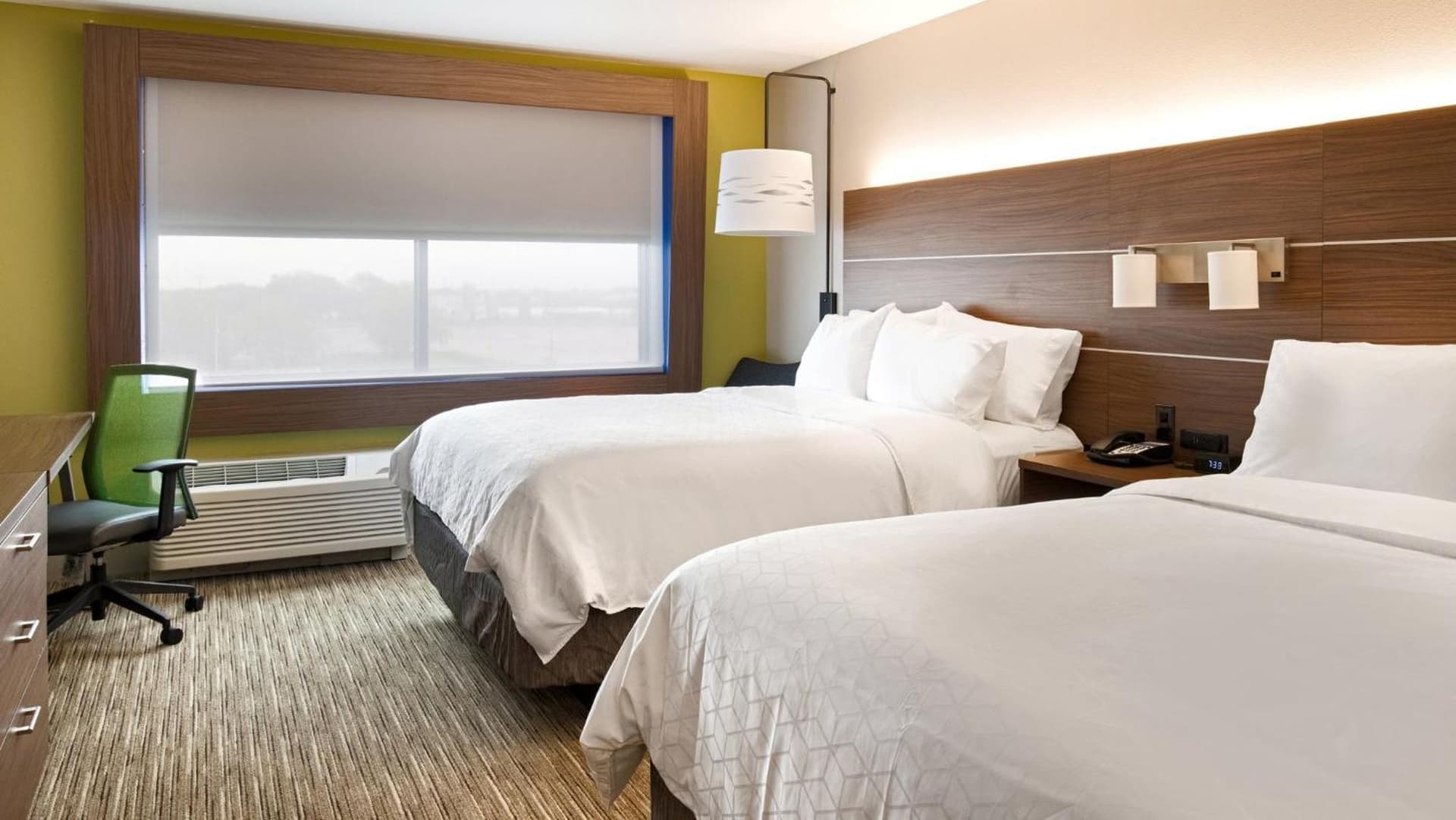 Holiday Inn Express & Suites Racine by IHG gallery photo in Racine, WI — image 12