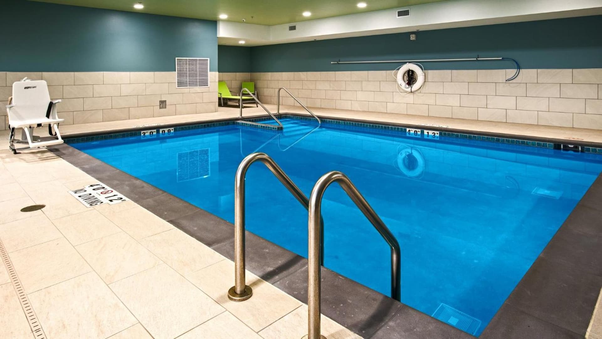 Holiday Inn Express & Suites Racine by IHG gallery photo in Racine, WI — image 44