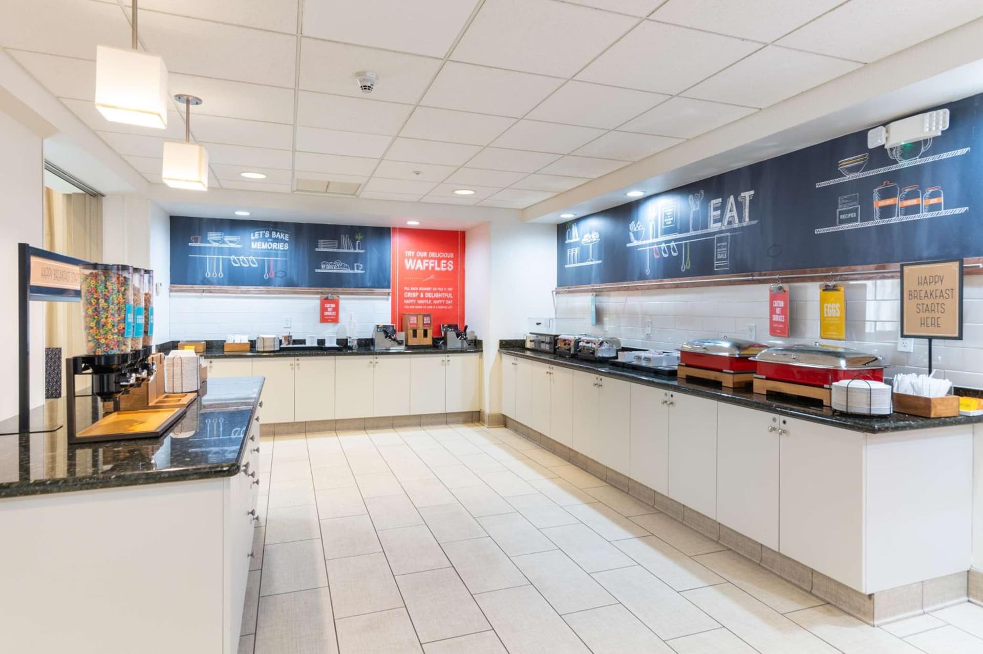 Hampton Inn & Suites Hartford-Manchester gallery photo in Manchester — image 42