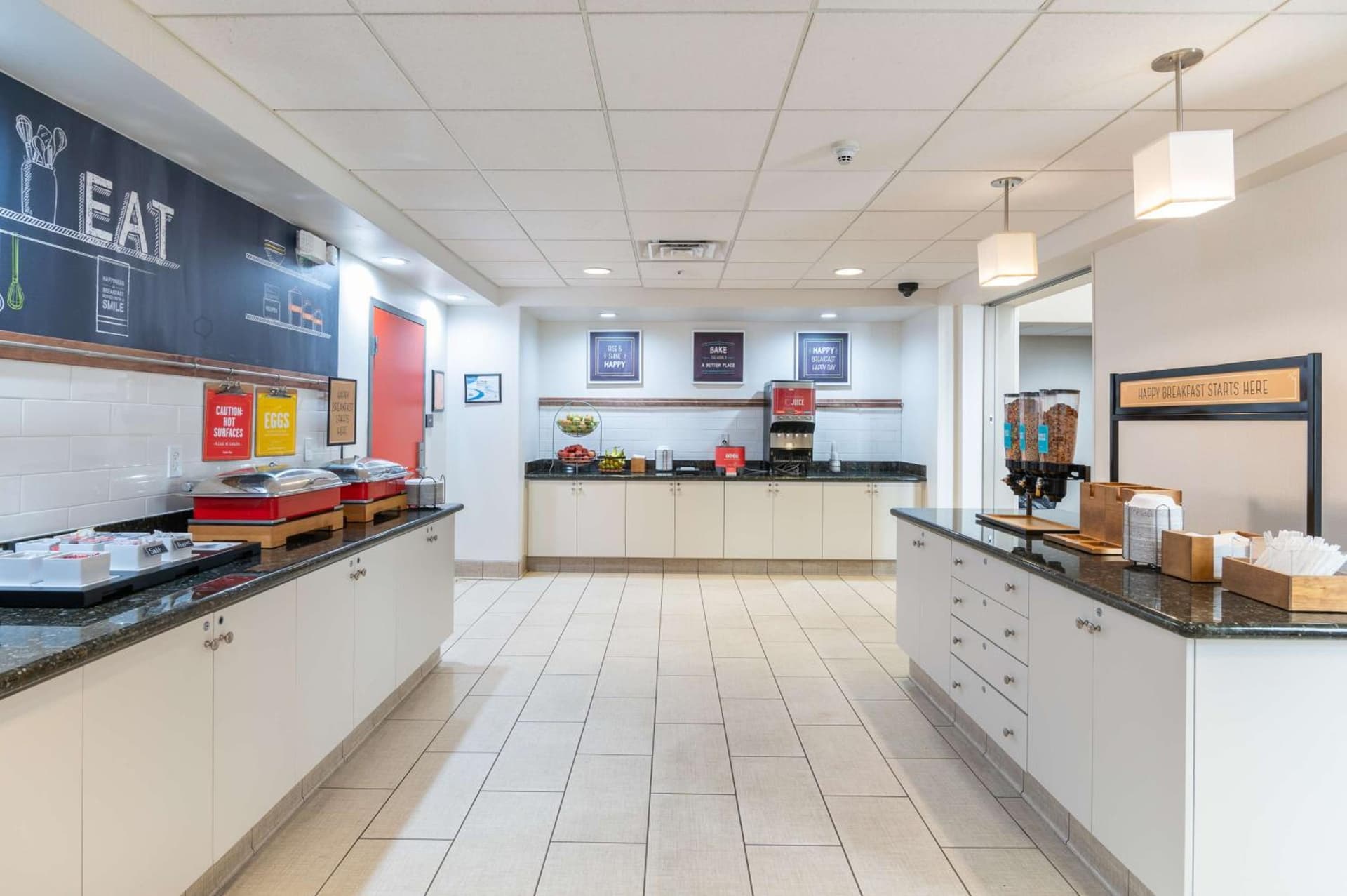 Hampton Inn & Suites Hartford-Manchester gallery photo in Manchester — image 44