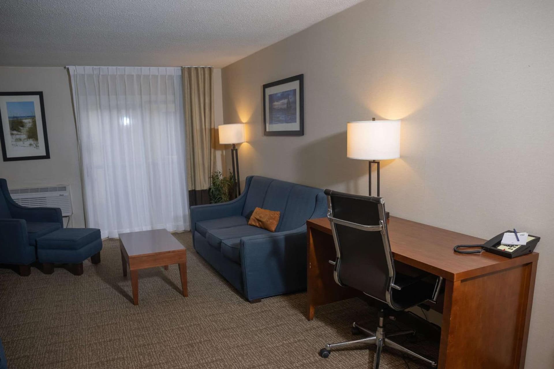 Comfort Inn & Suites Erie - Splash Lagoon Indoor Waterpark gallery photo in Erie, PA — image 12