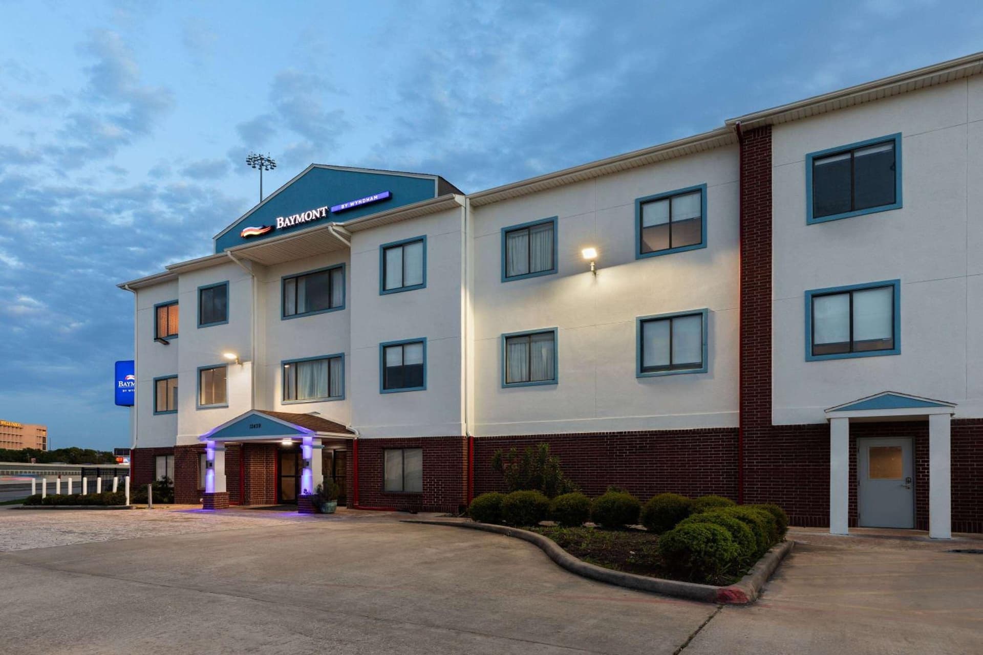 Baymont by Wyndham Houston Brookhollow featured exterior or lobby in Houston, TX — similar hotel