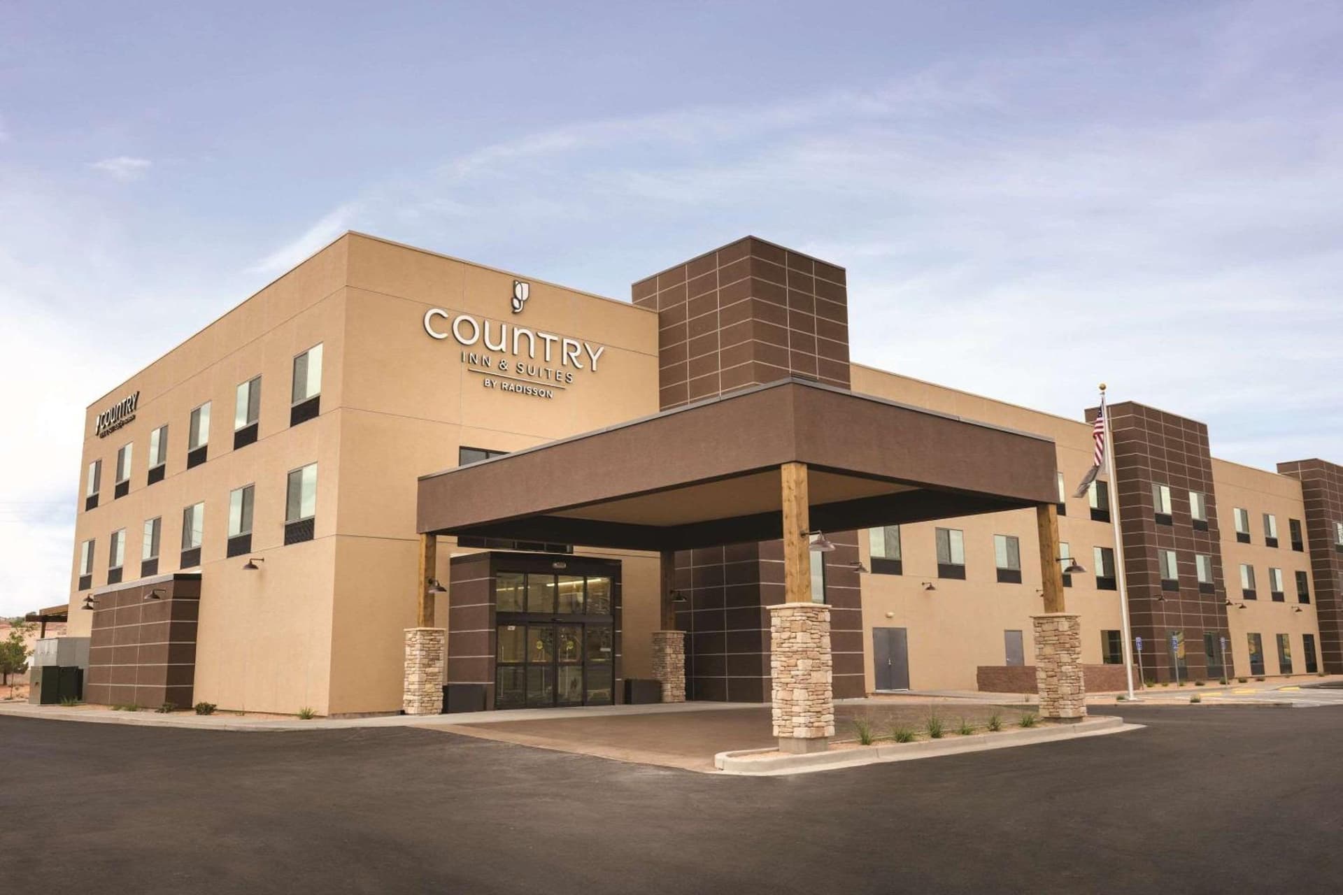 Country Inn & Suites by Radisson, Page, AZ interior in Page, AZ — gallery photo 2