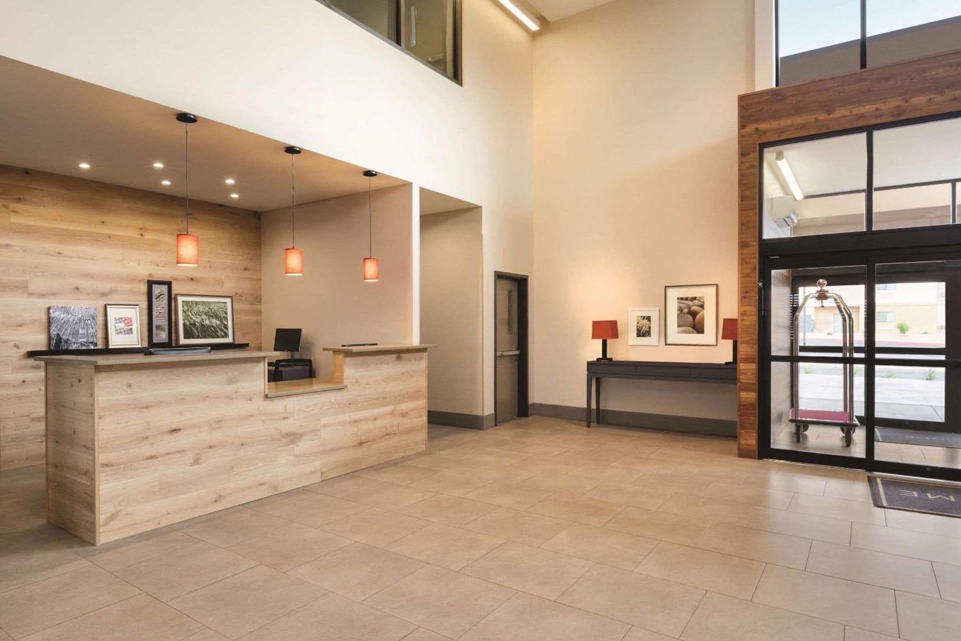 Country Inn & Suites by Radisson, Page, AZ property views in Page, AZ — gallery photo 3