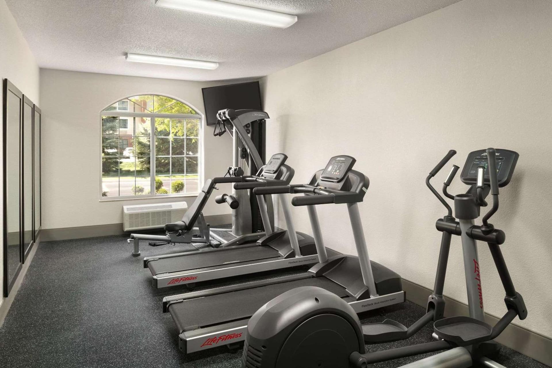 Country Inn & Suites by Radisson, Novi, MI gallery photo in Novi, MI — image 36