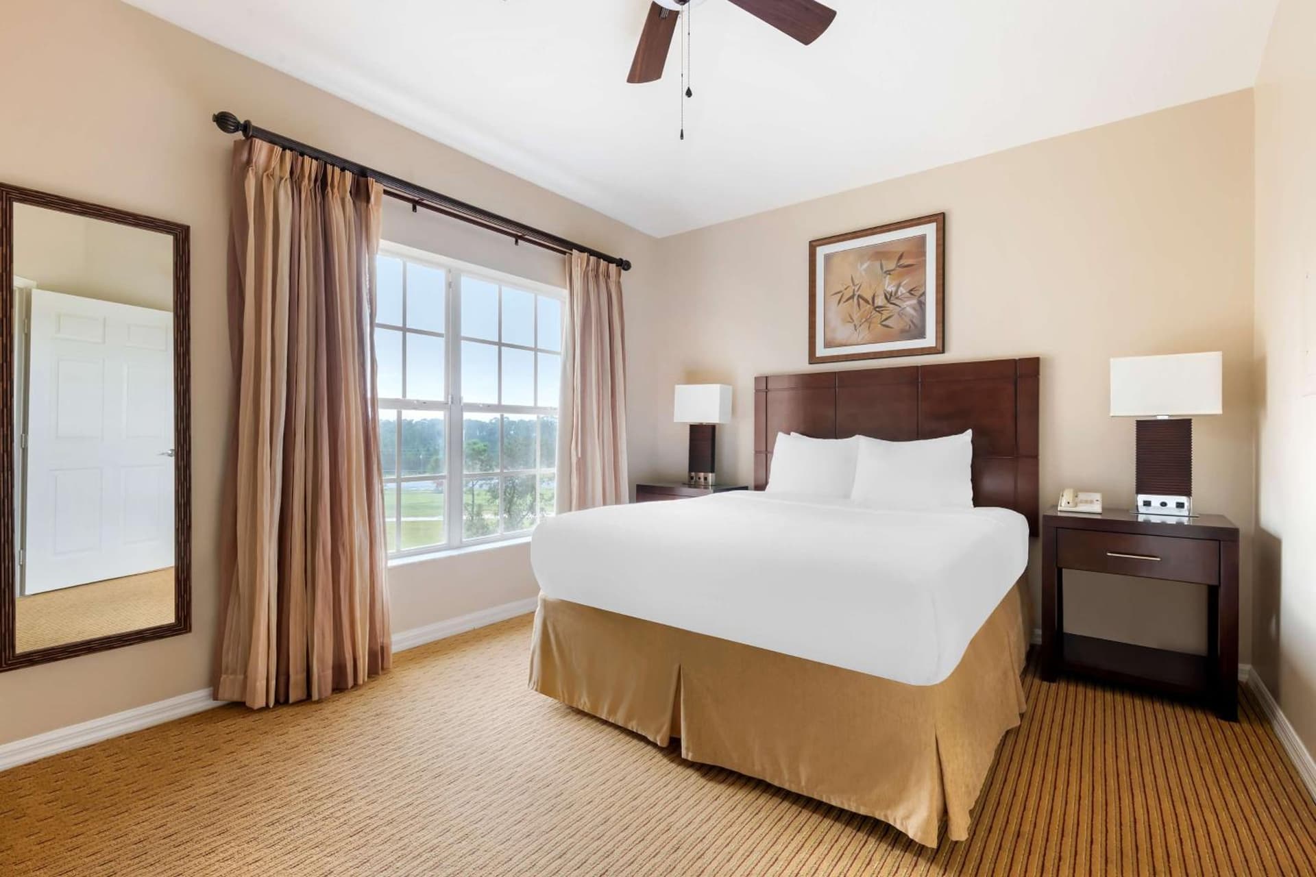 Hilton Vacation Club Aqua Sol Orlando West property views in Orlando, FL — gallery photo 3