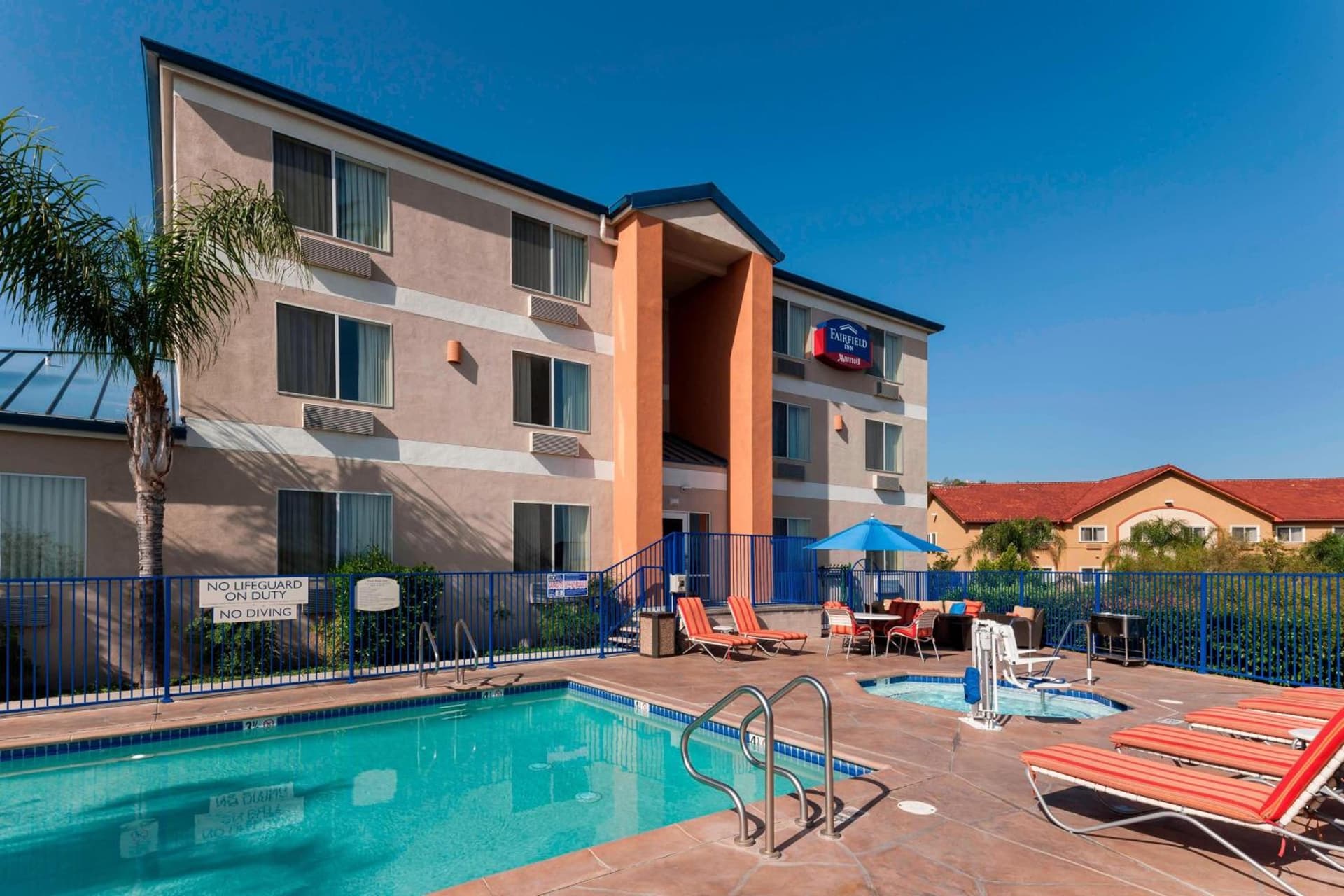 Fairfield Inn by Marriott Santa Clarita Valencia interior in Santa Clarita, CA — gallery photo 2