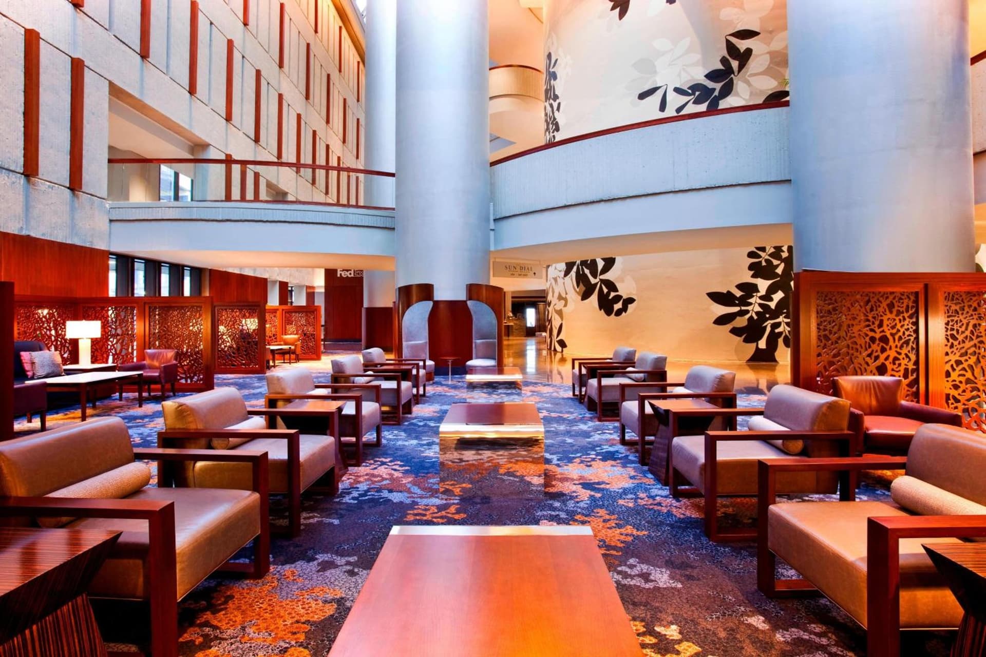 The Westin Peachtree Plaza, Atlanta gallery photo in Atlanta, GA — image 43