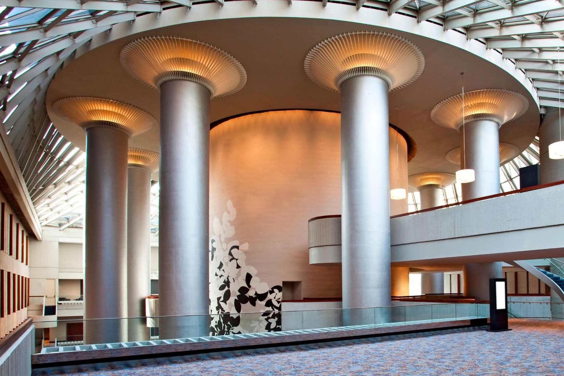 The Westin Peachtree Plaza, Atlanta gallery photo in Atlanta, GA — image 66