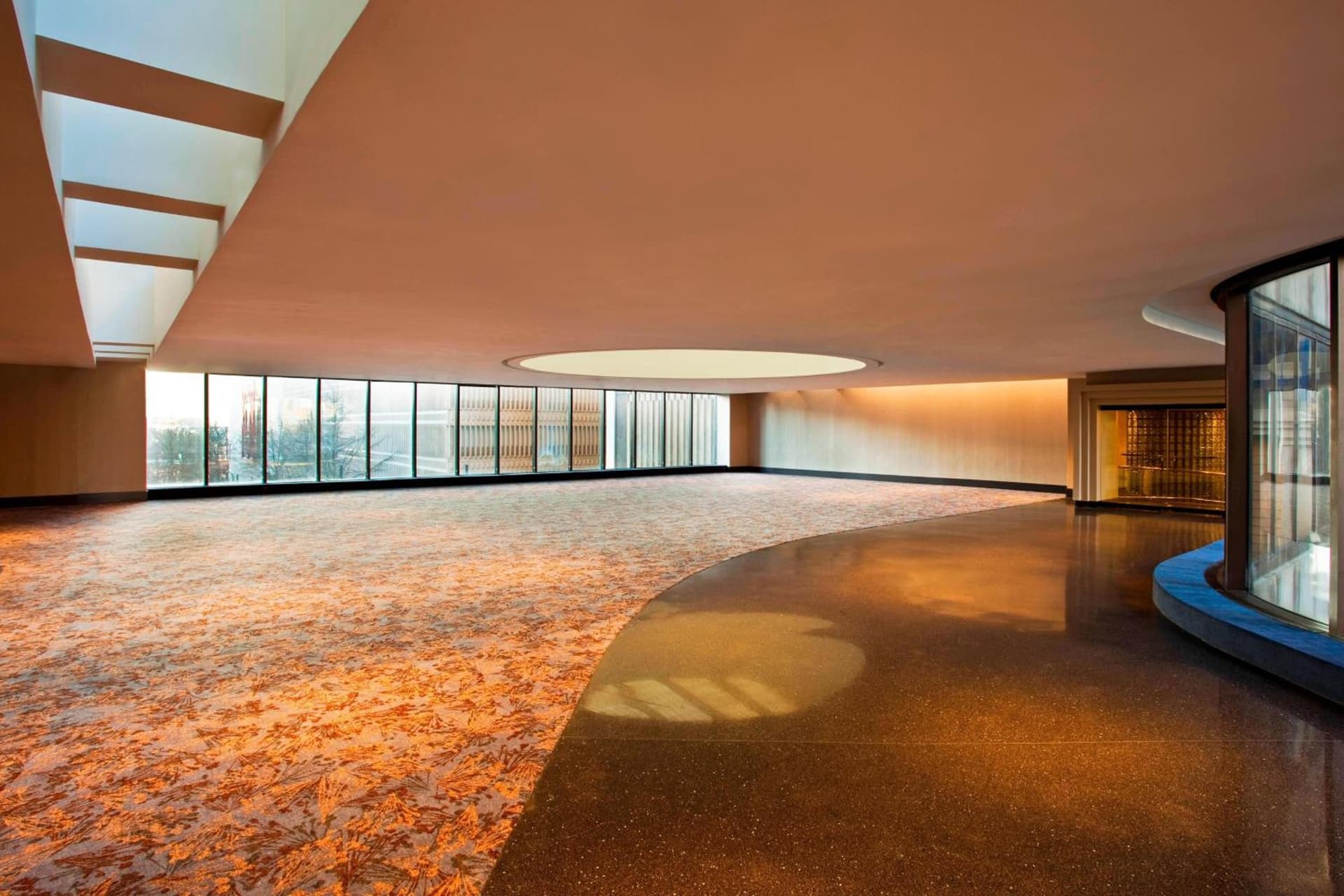 The Westin Peachtree Plaza, Atlanta gallery photo in Atlanta, GA — image 115