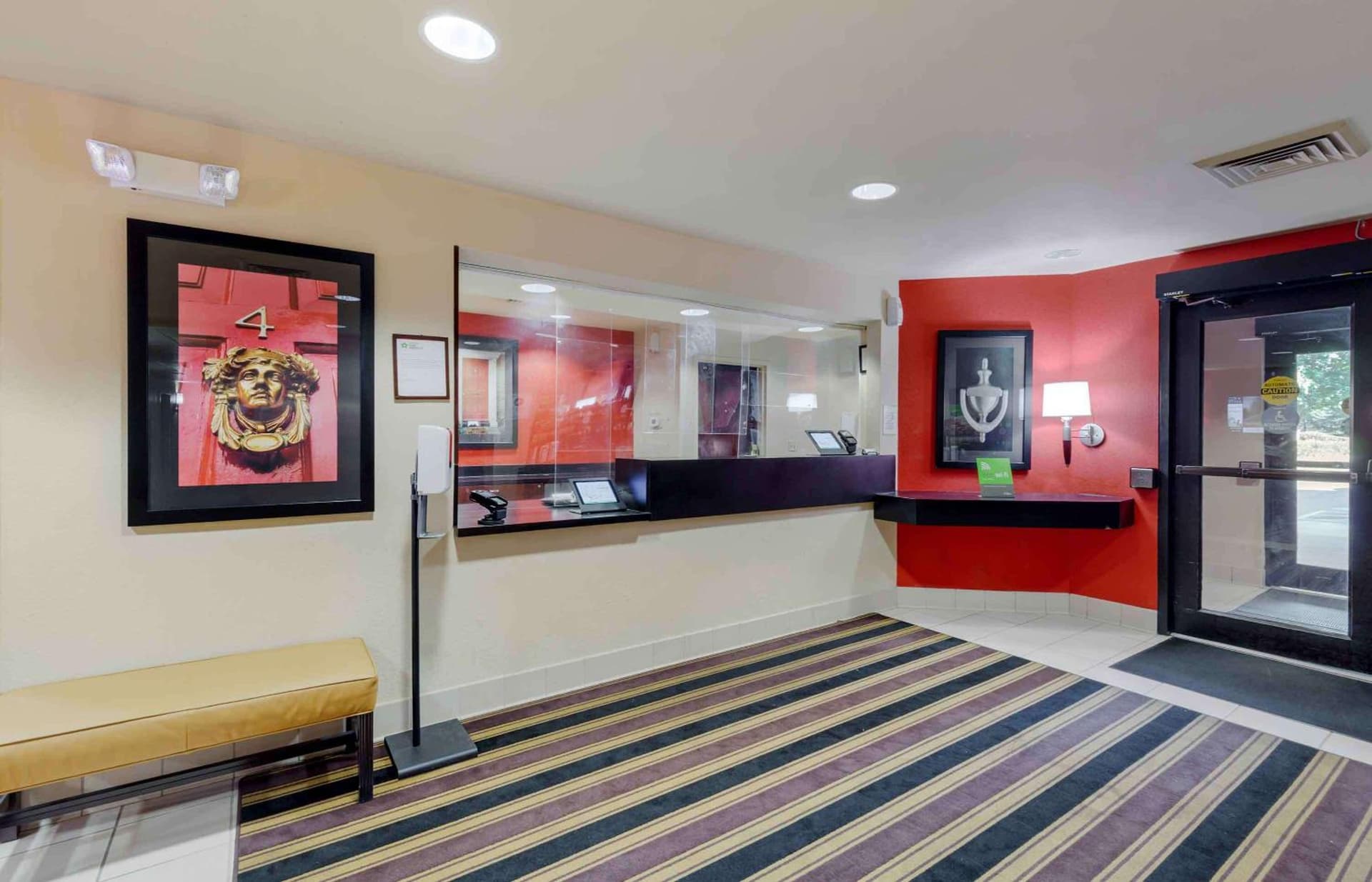Studio 6 Corporate Extended Stay Washington, D C Germantown MD property views in Germantown, MD — gallery photo 3