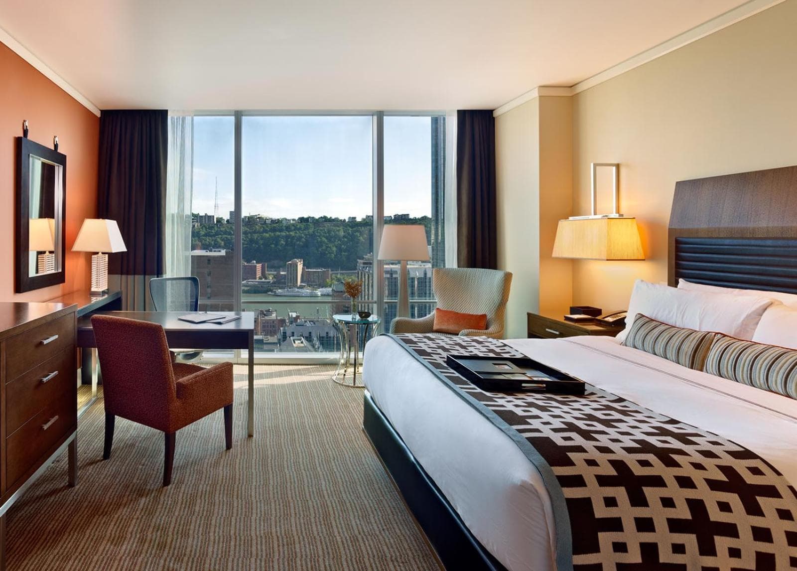 Fairmont Pittsburgh gallery photo in Pittsburgh, PA — image 32