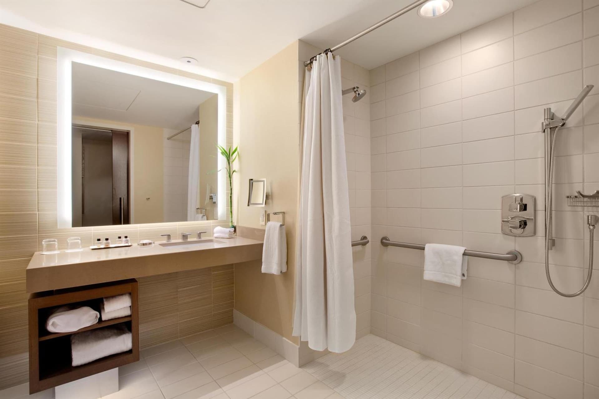 Fairmont Pittsburgh gallery photo in Pittsburgh, PA — image 84