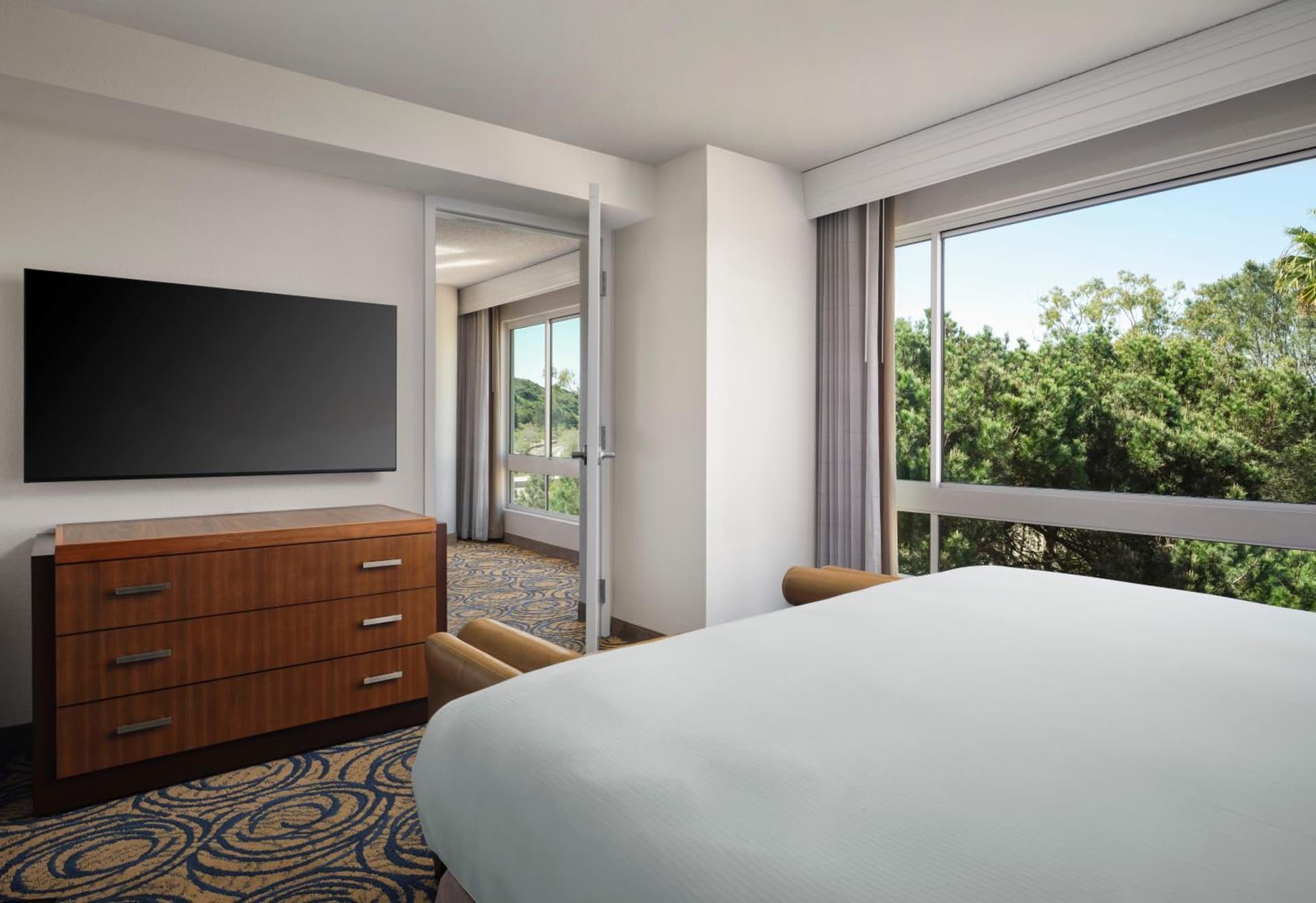 DoubleTree by Hilton San Diego Del Mar gallery photo in San Diego, CA — image 7