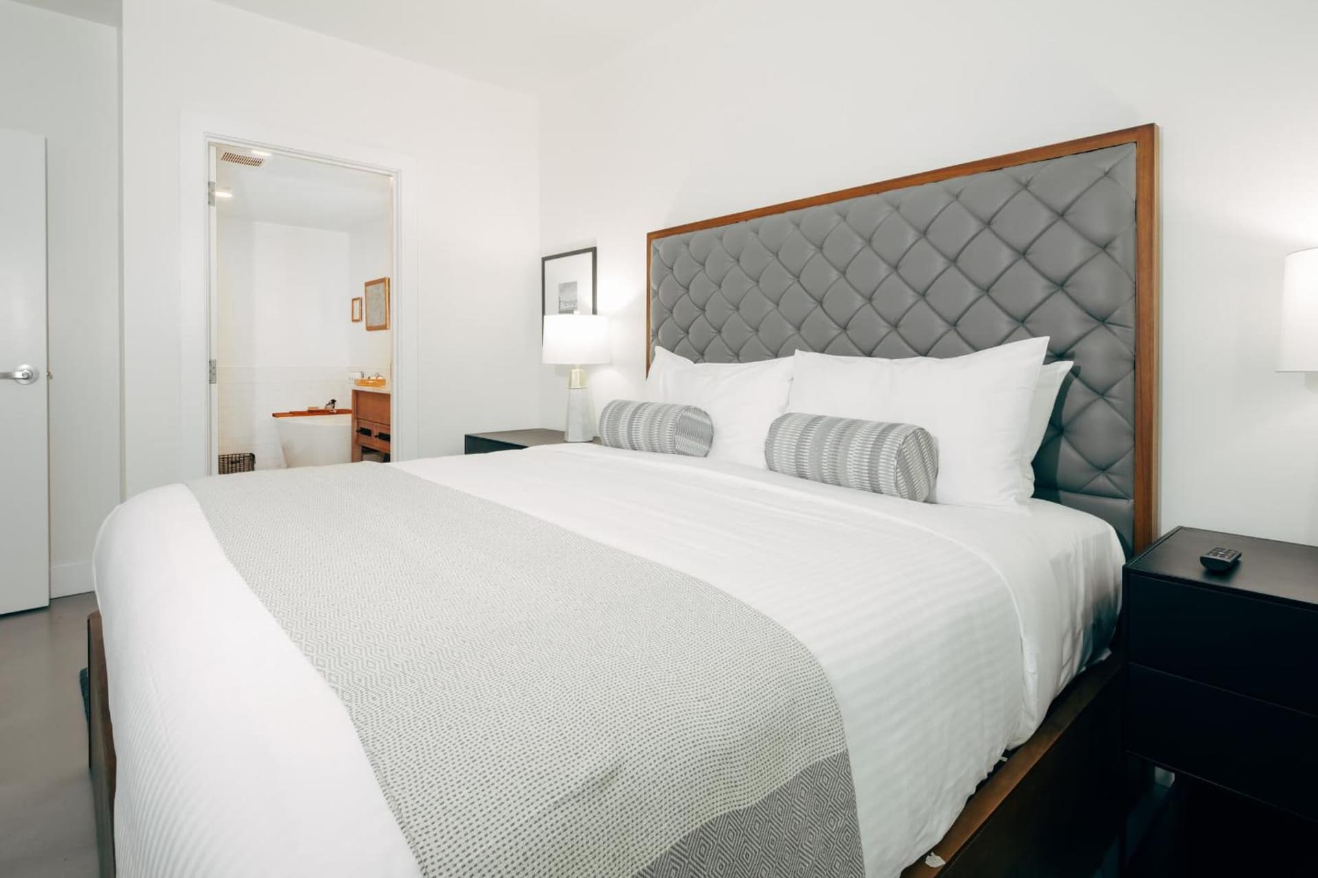 Colton House Hotel property views in Austin, TX — gallery photo 3