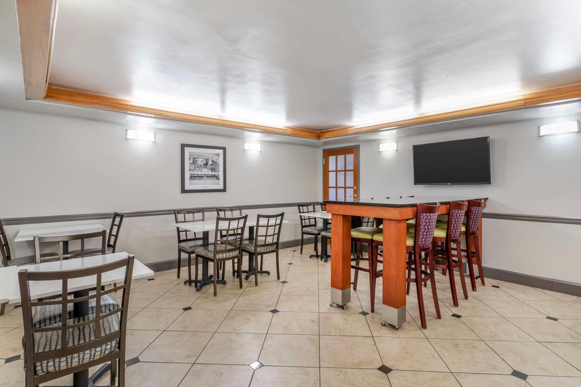 Best Western Plus Knoxville Cedar Bluff gallery photo in Knoxville, TN — image 7