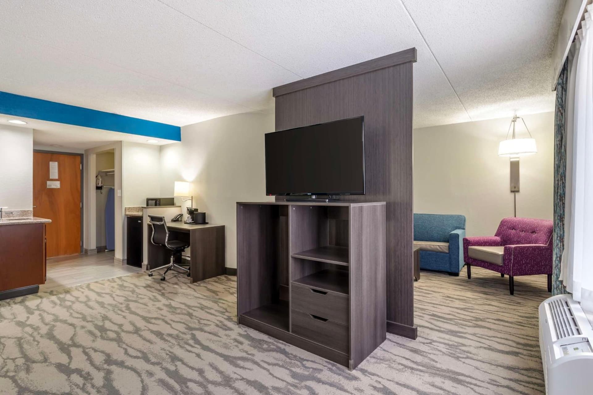 Best Western Plus Knoxville Cedar Bluff gallery photo in Knoxville, TN — image 31