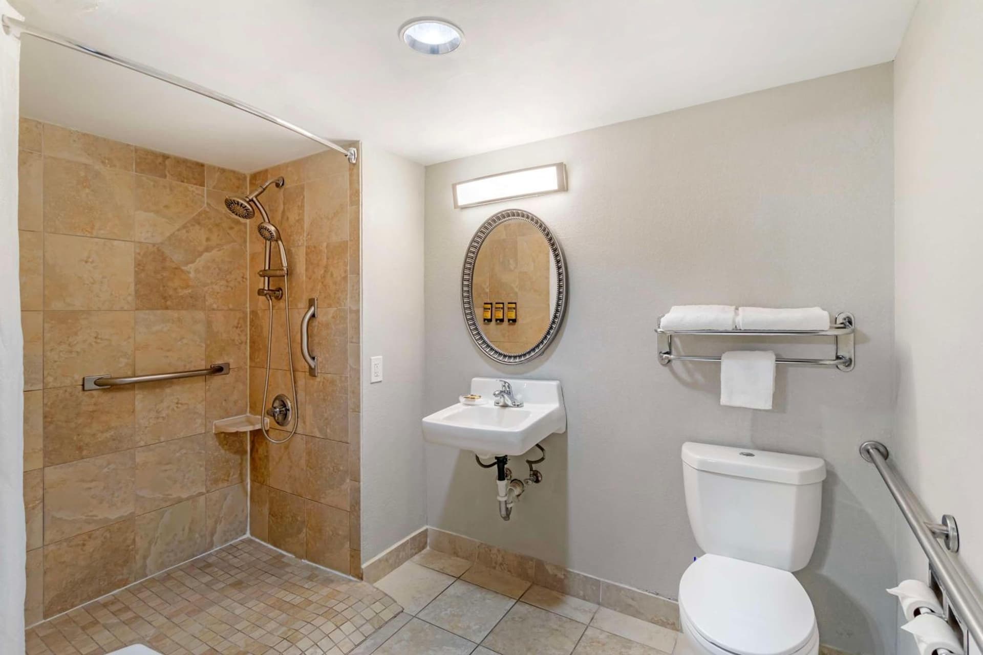 Best Western Plus Knoxville Cedar Bluff gallery photo in Knoxville, TN — image 23