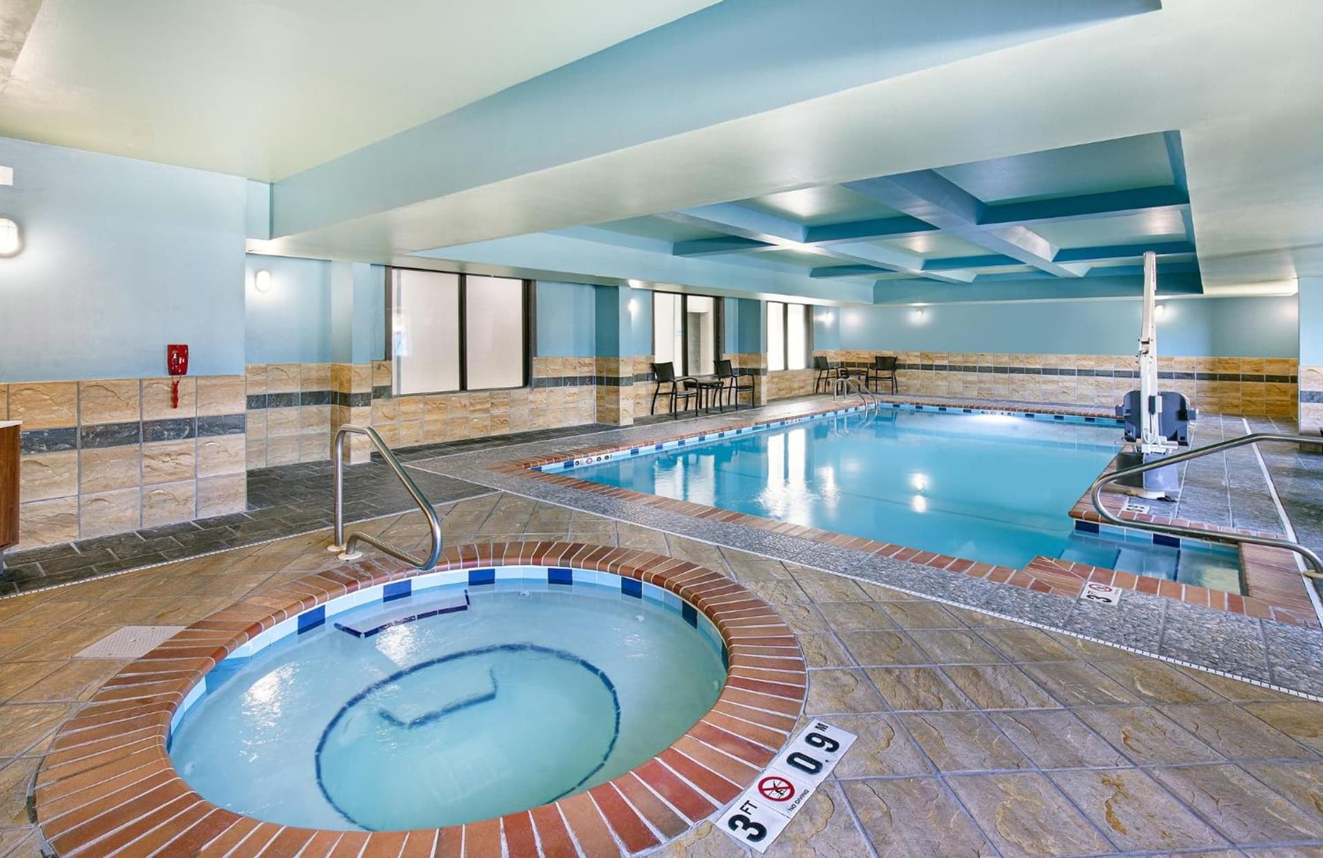 Holiday Inn Express Hotel & Suites Birmingham - Inverness 280 by IHG gallery photo in Birmingham, AL — image 8
