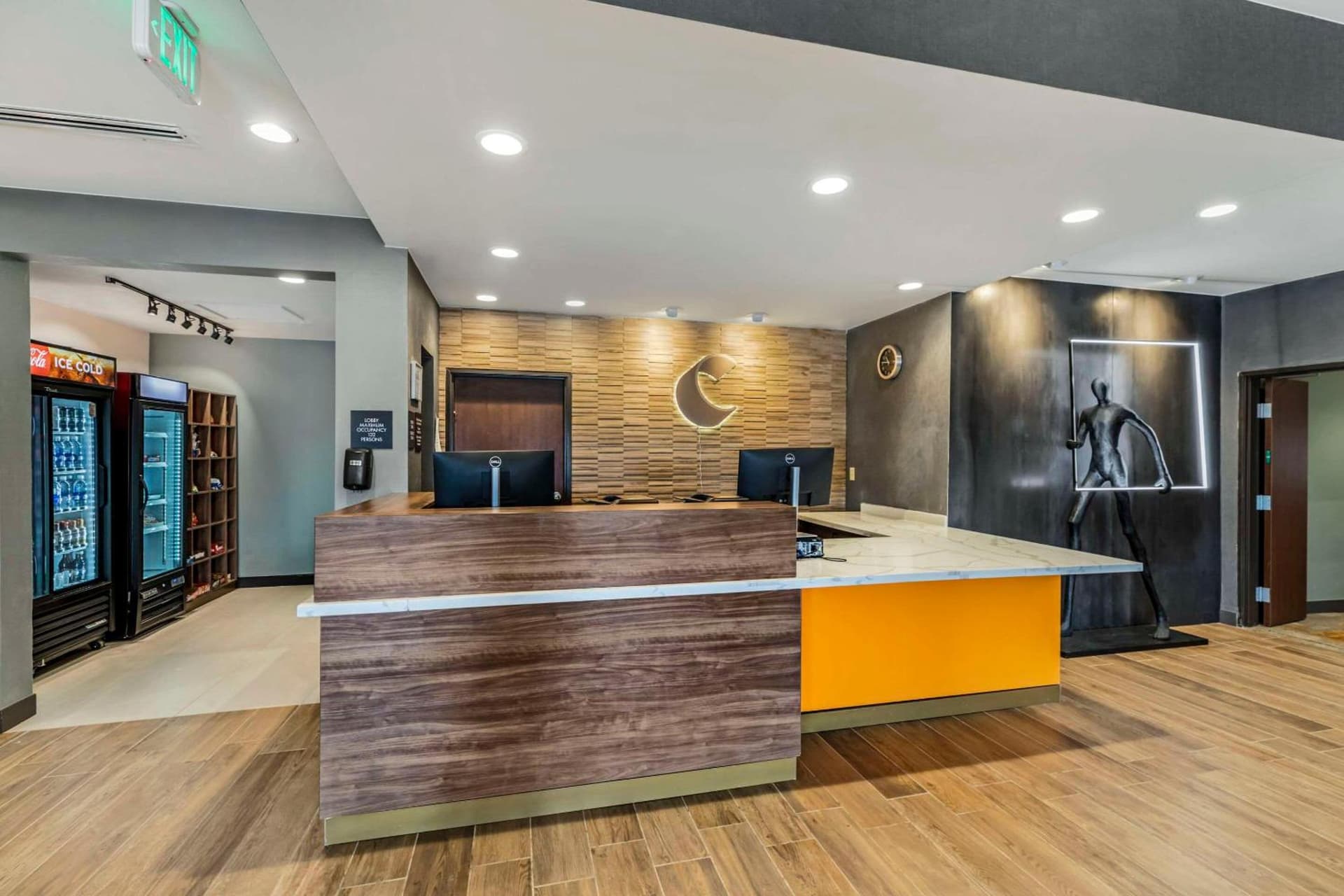 Comfort Suites Cheyenne property views in Cheyenne, WY — gallery photo 3