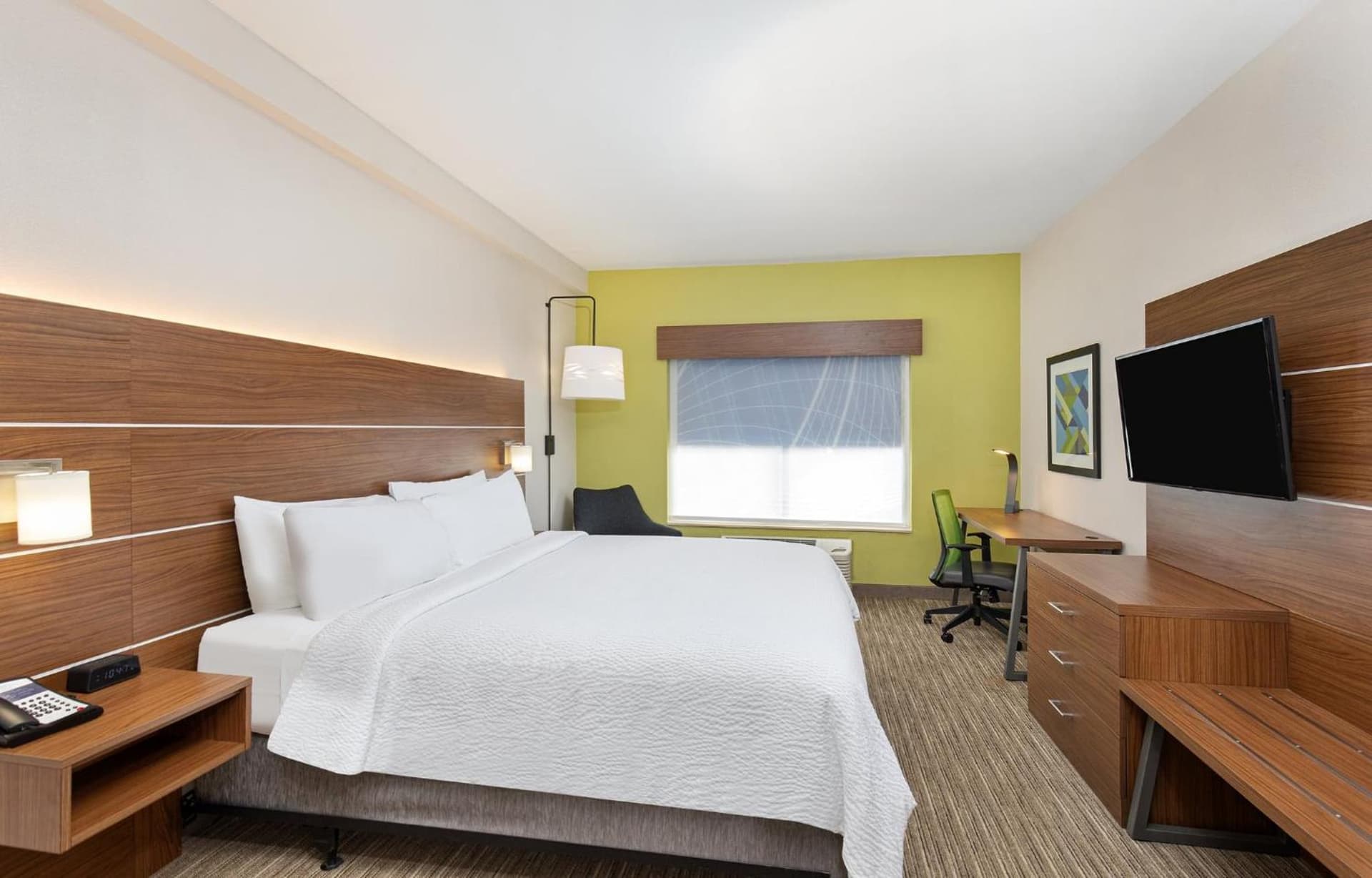 Holiday Inn Express Hotel & Suites Birmingham - Inverness 280 by IHG gallery photo in Birmingham, AL — image 25