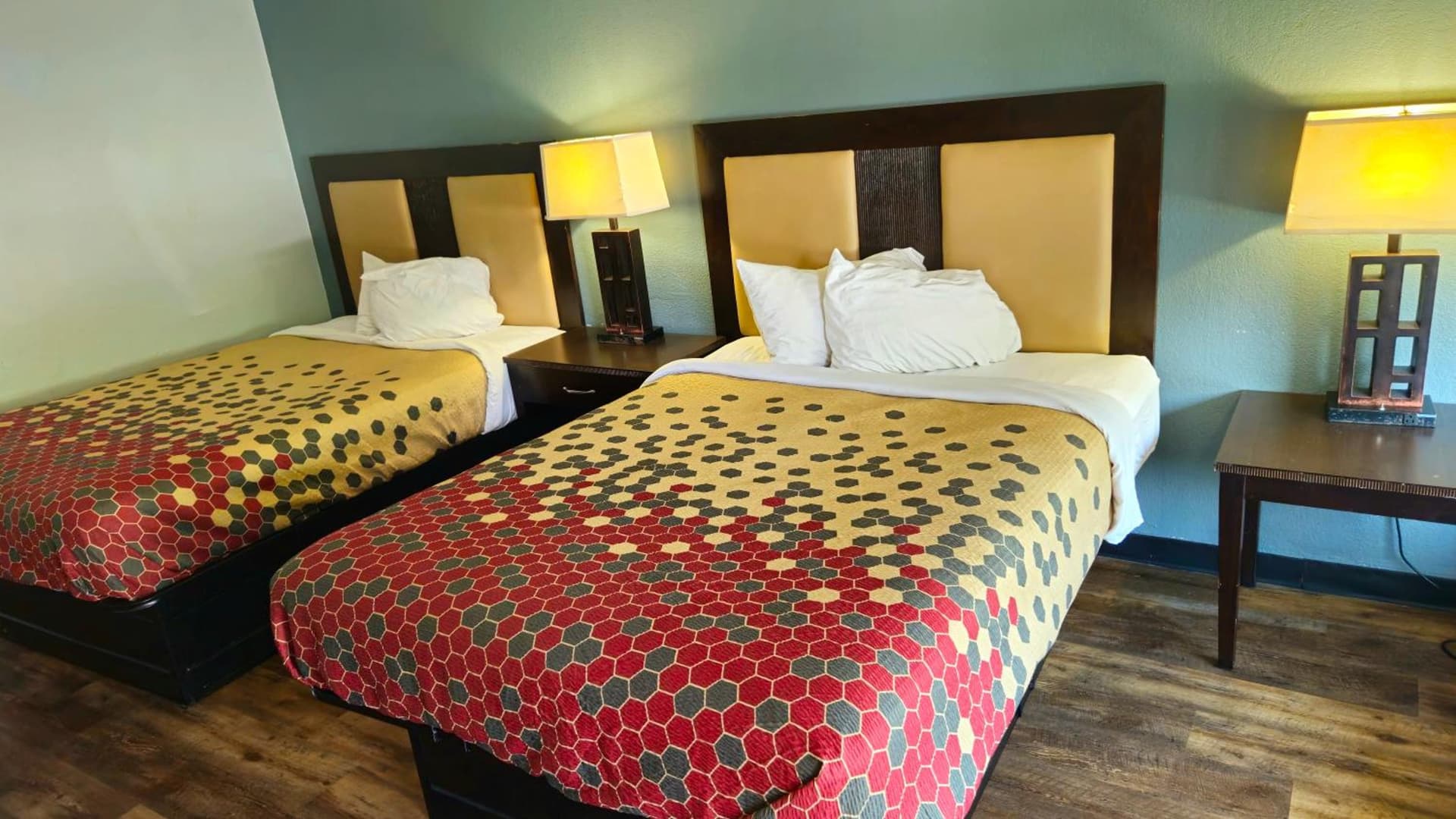 EconoLodge Lavonia property views in Lavonia, GA — gallery photo 3