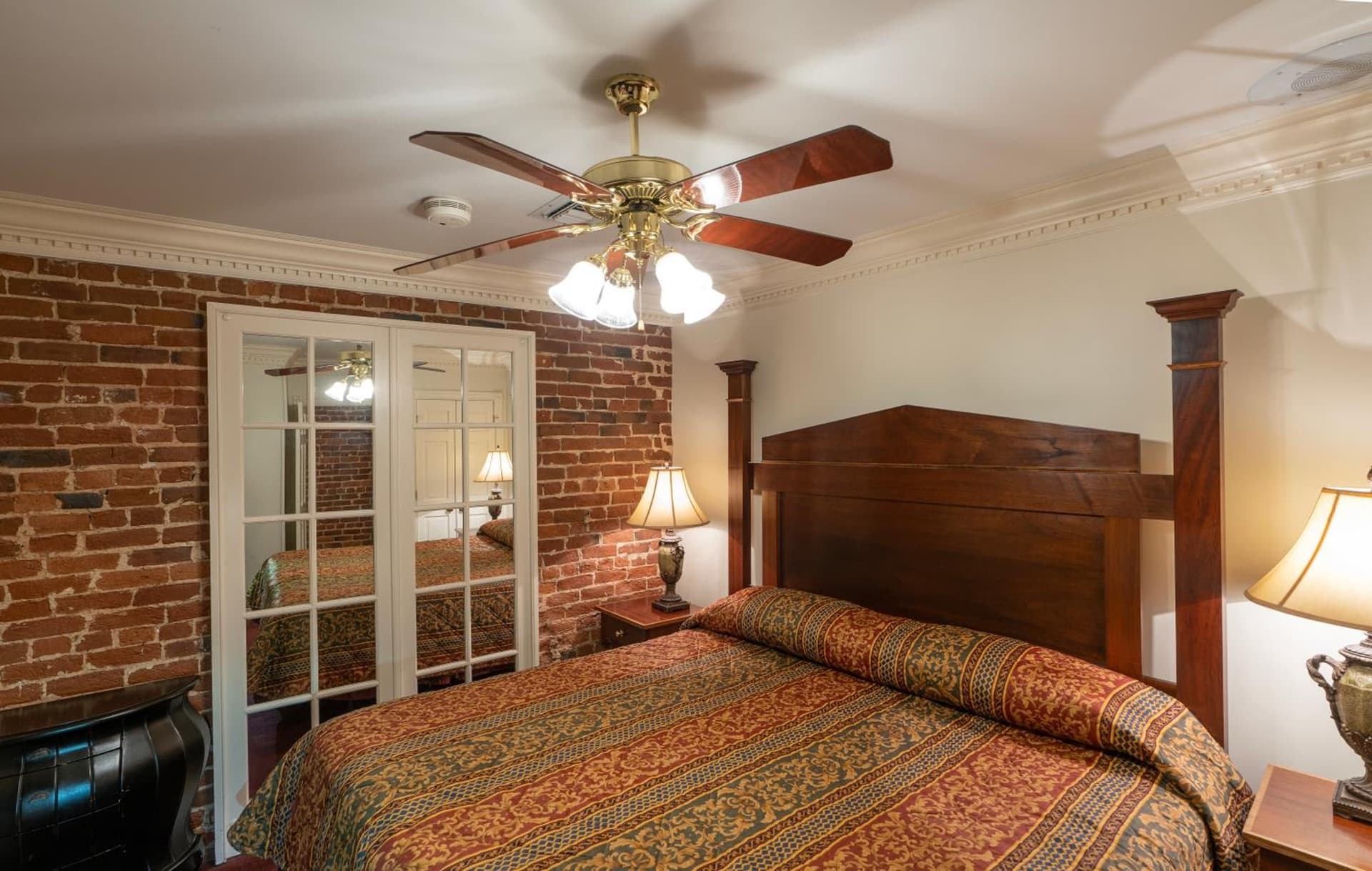 Quarter House Suites gallery photo in New Orleans, LA — image 18