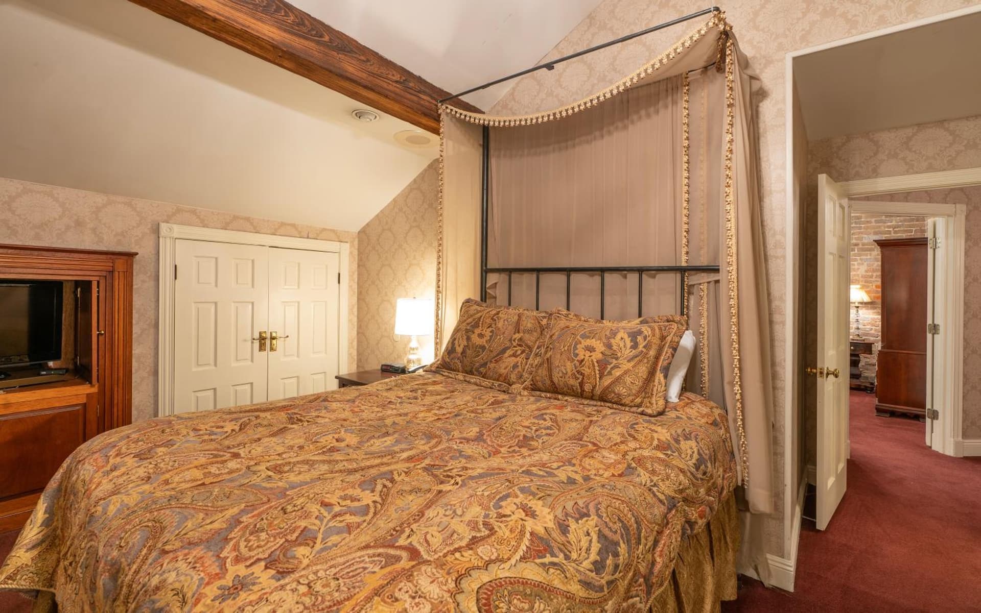 Quarter House Suites gallery photo in New Orleans, LA — image 34
