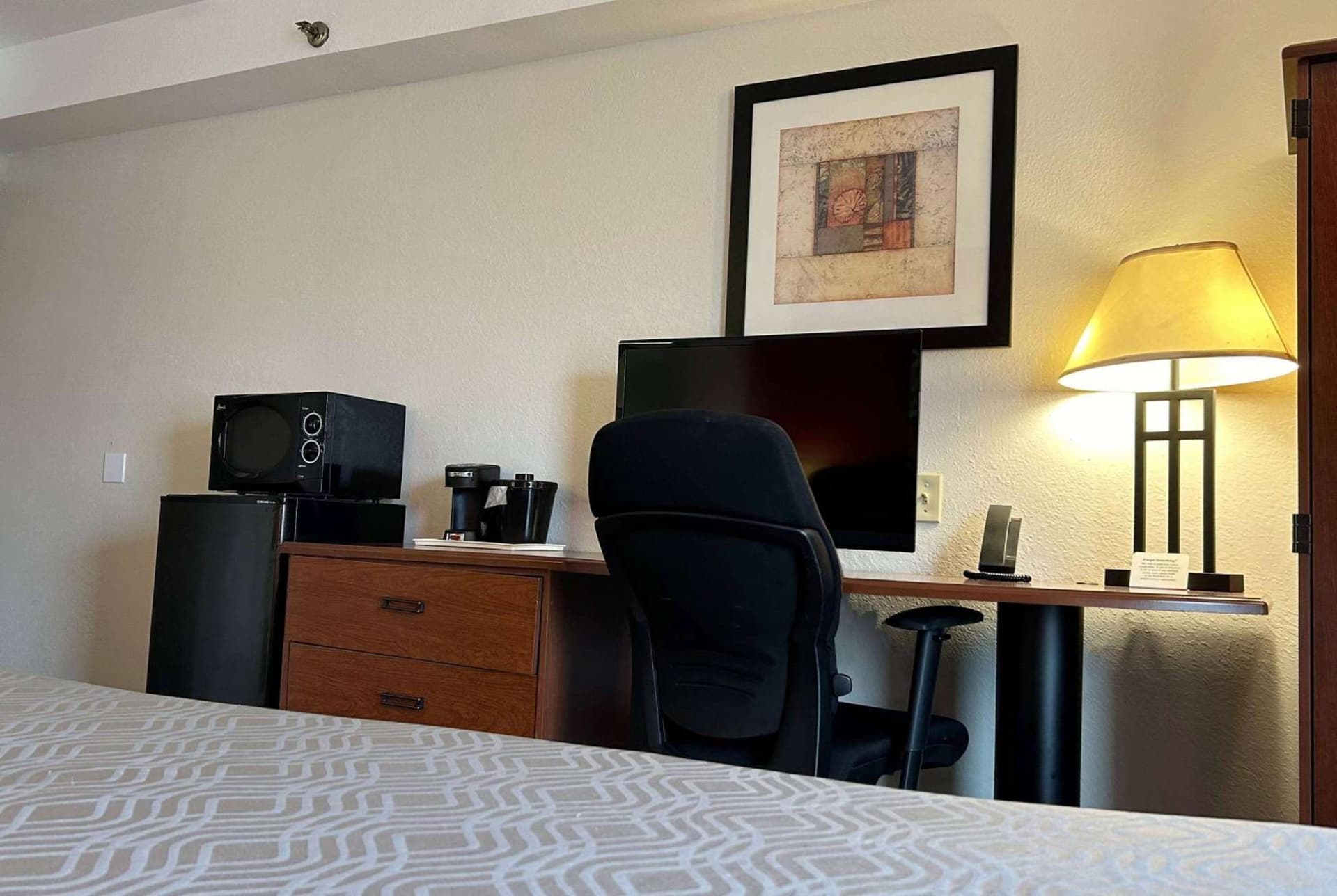 AmericInn by Wyndham Urbana Champaign University Area gallery photo in Champaign, IL — image 12