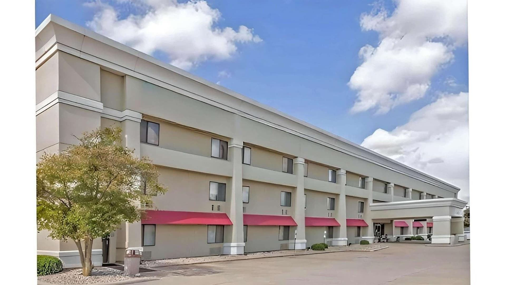 Sleep Inn Champaign North - Urbana featured exterior or lobby in Champaign, IL — similar hotel