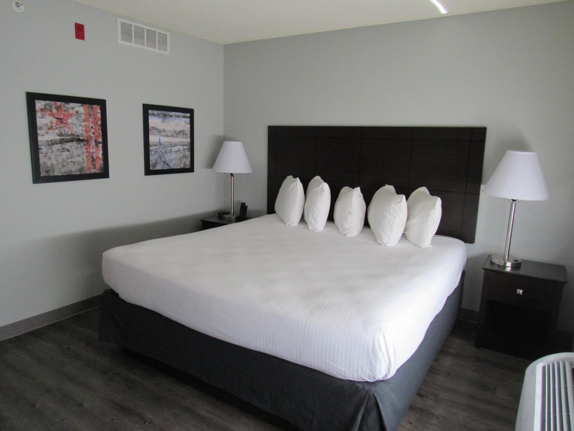 AmericInn by Wyndham Lincoln South gallery photo in Lincoln, NE — image 62
