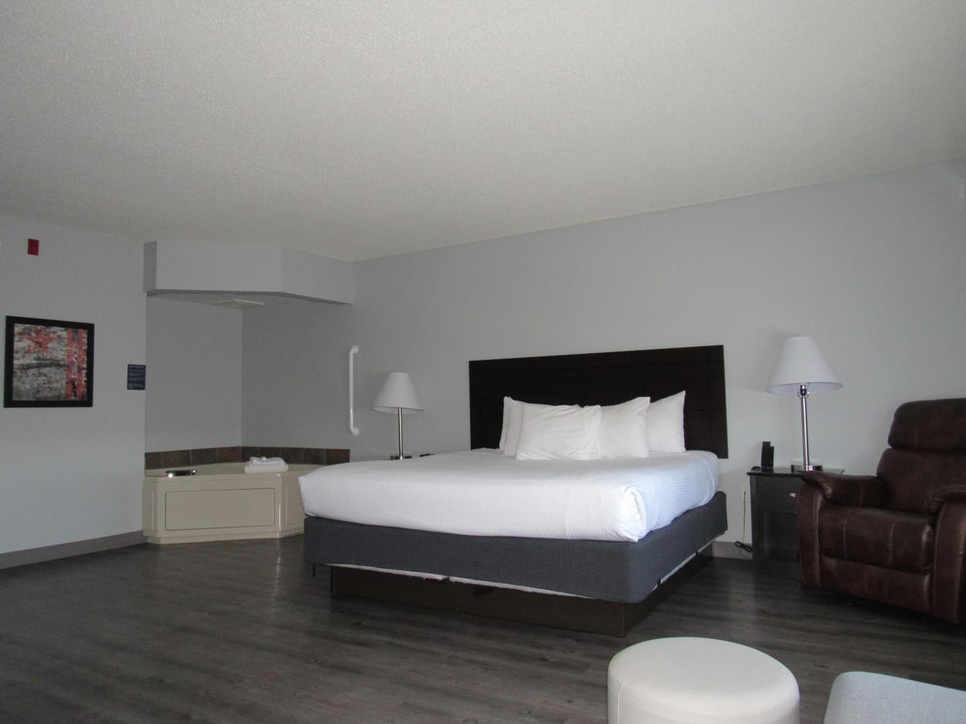 AmericInn by Wyndham Lincoln South gallery photo in Lincoln, NE — image 13