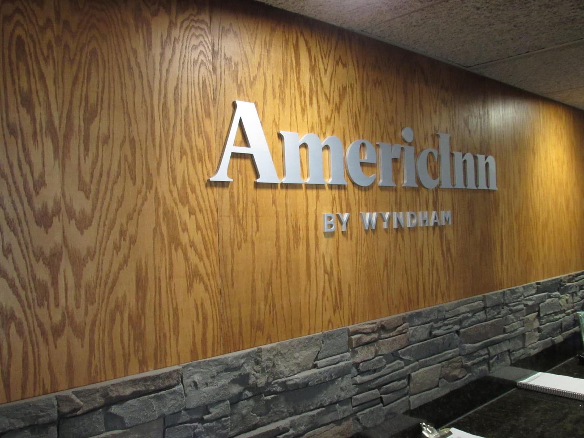 AmericInn by Wyndham Lincoln South gallery photo in Lincoln, NE — image 49
