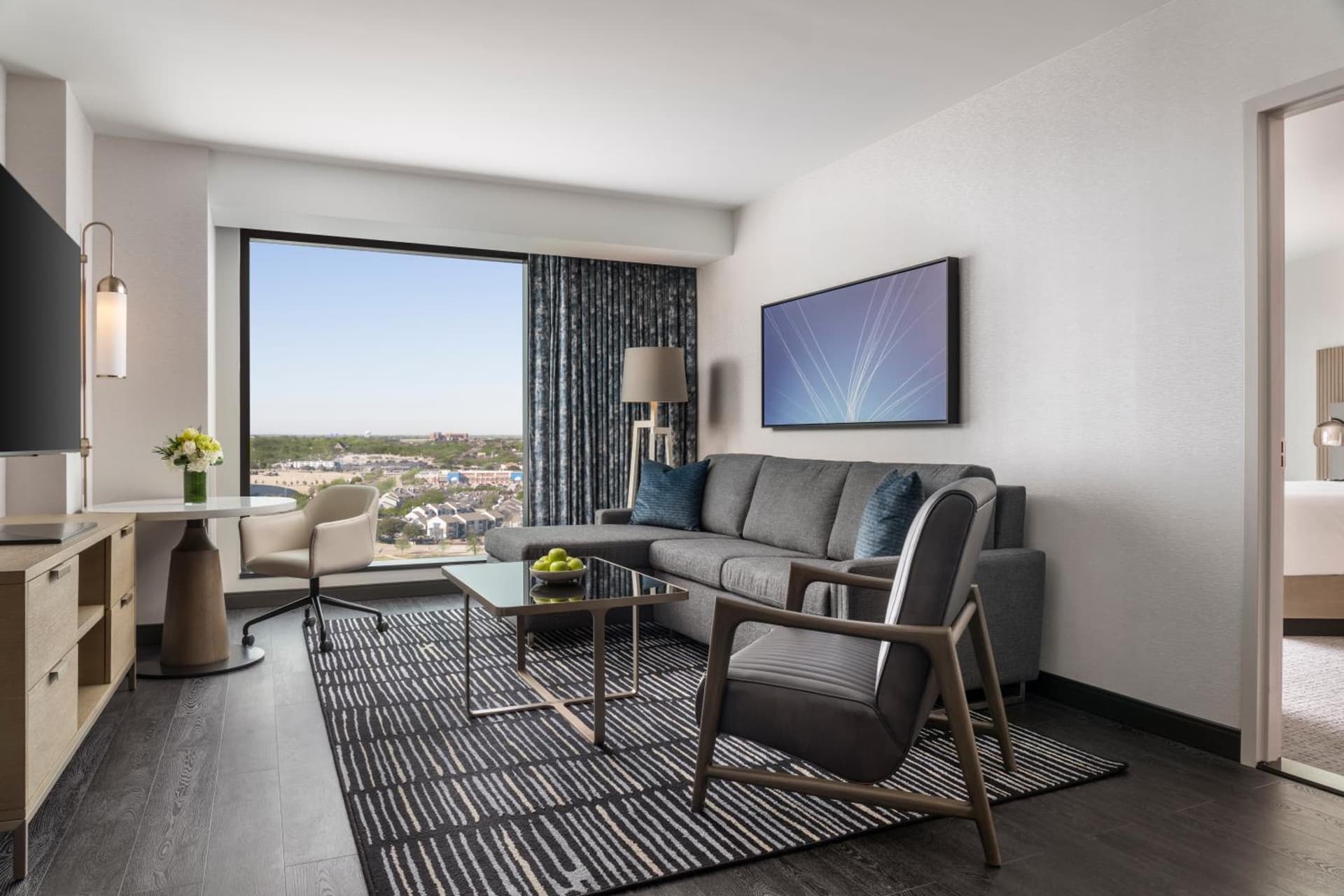 Loews Arlington Hotel gallery photo in Arlington, TX — image 13