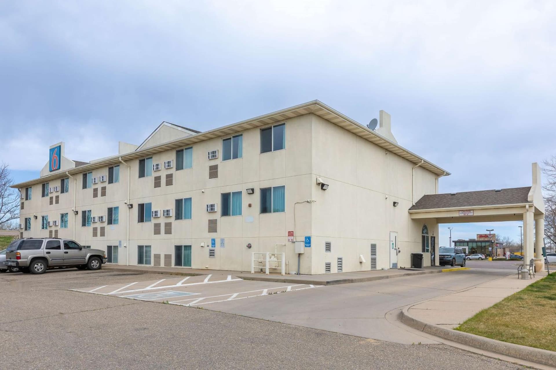 Motel 6-Fort Lupton, CO gallery photo in Fort Lupton, CO — image 49