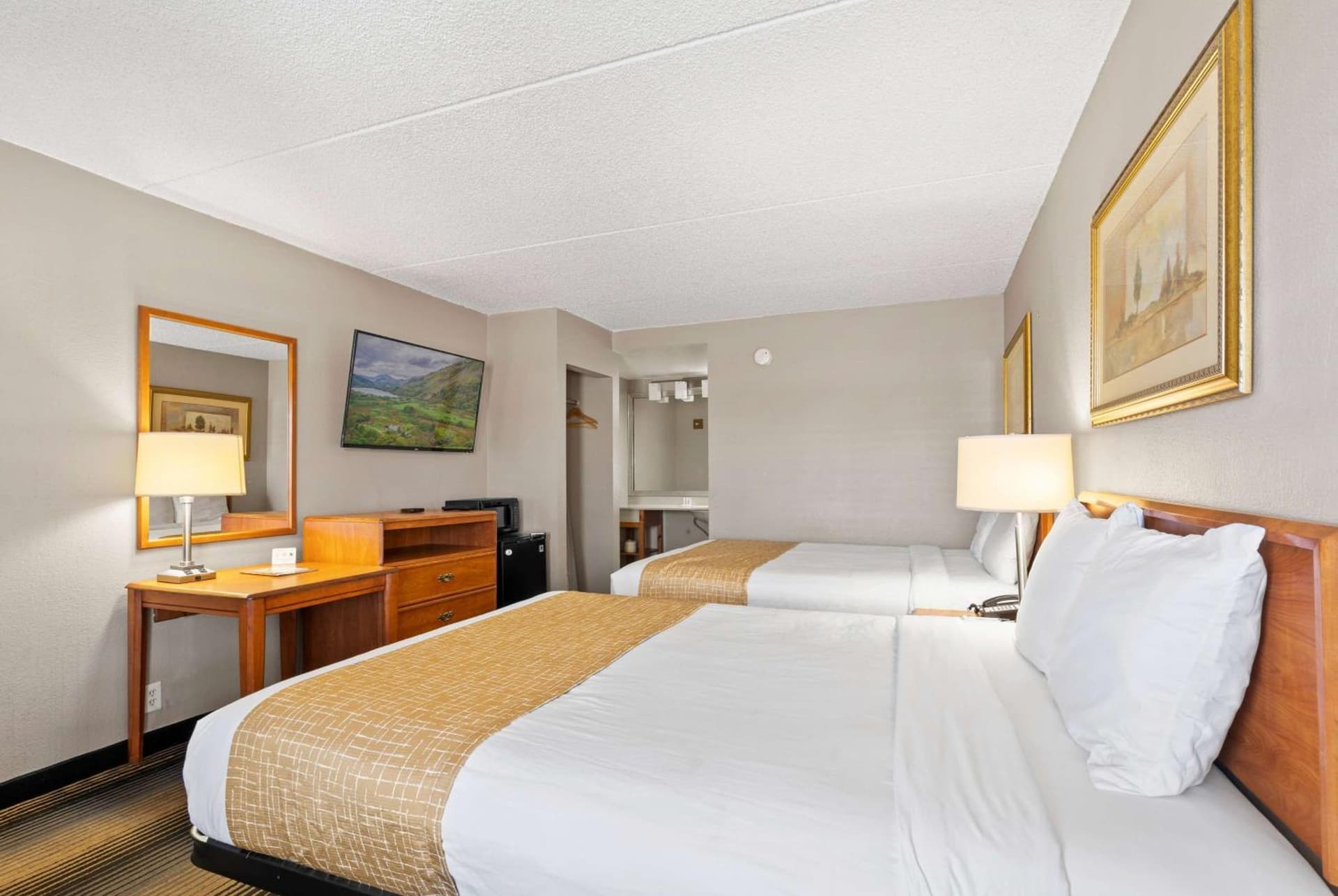 Travelodge by Wyndham Pueblo gallery photo in Pueblo, CO — image 9
